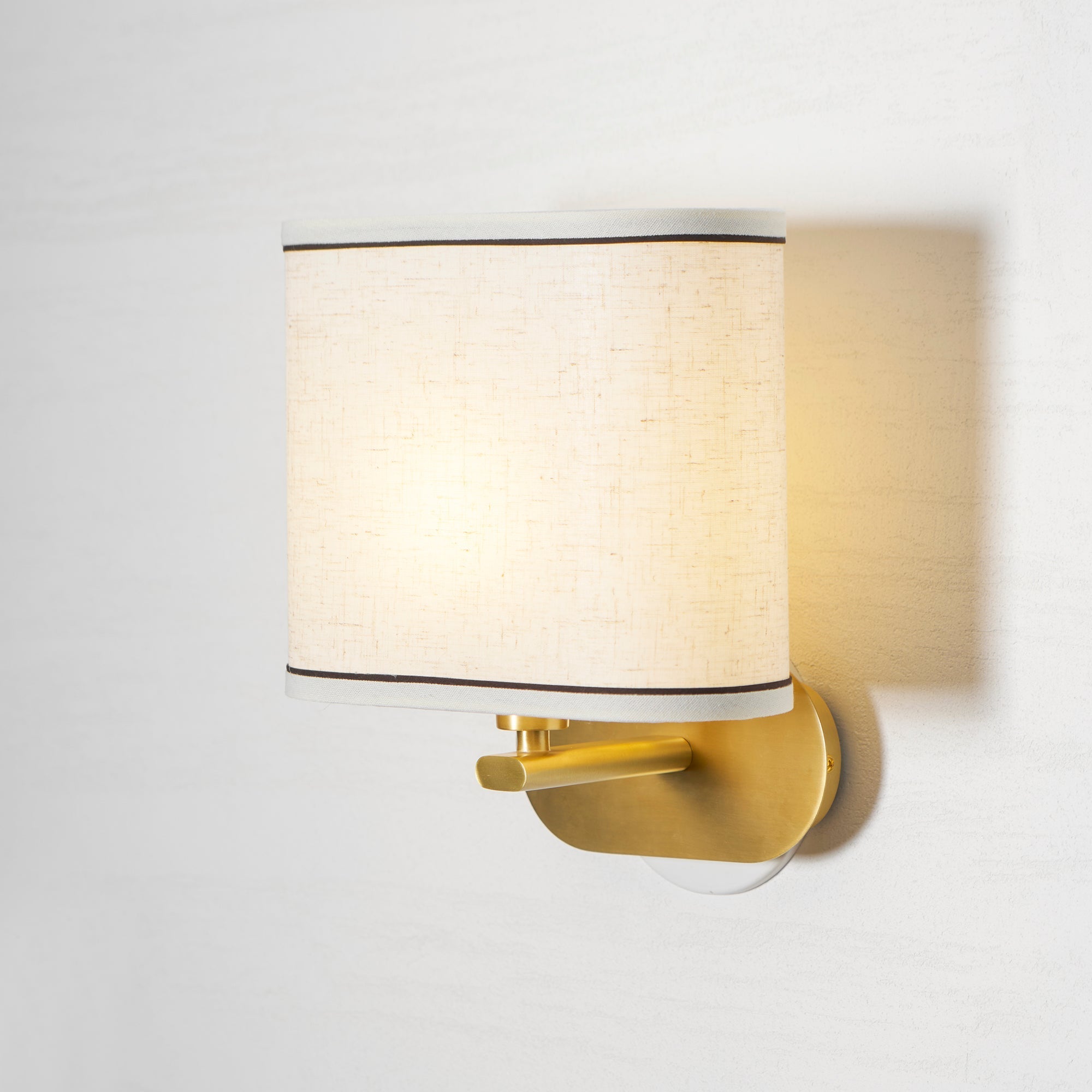 Zachte gloed linnen wandlamp | Ormexis