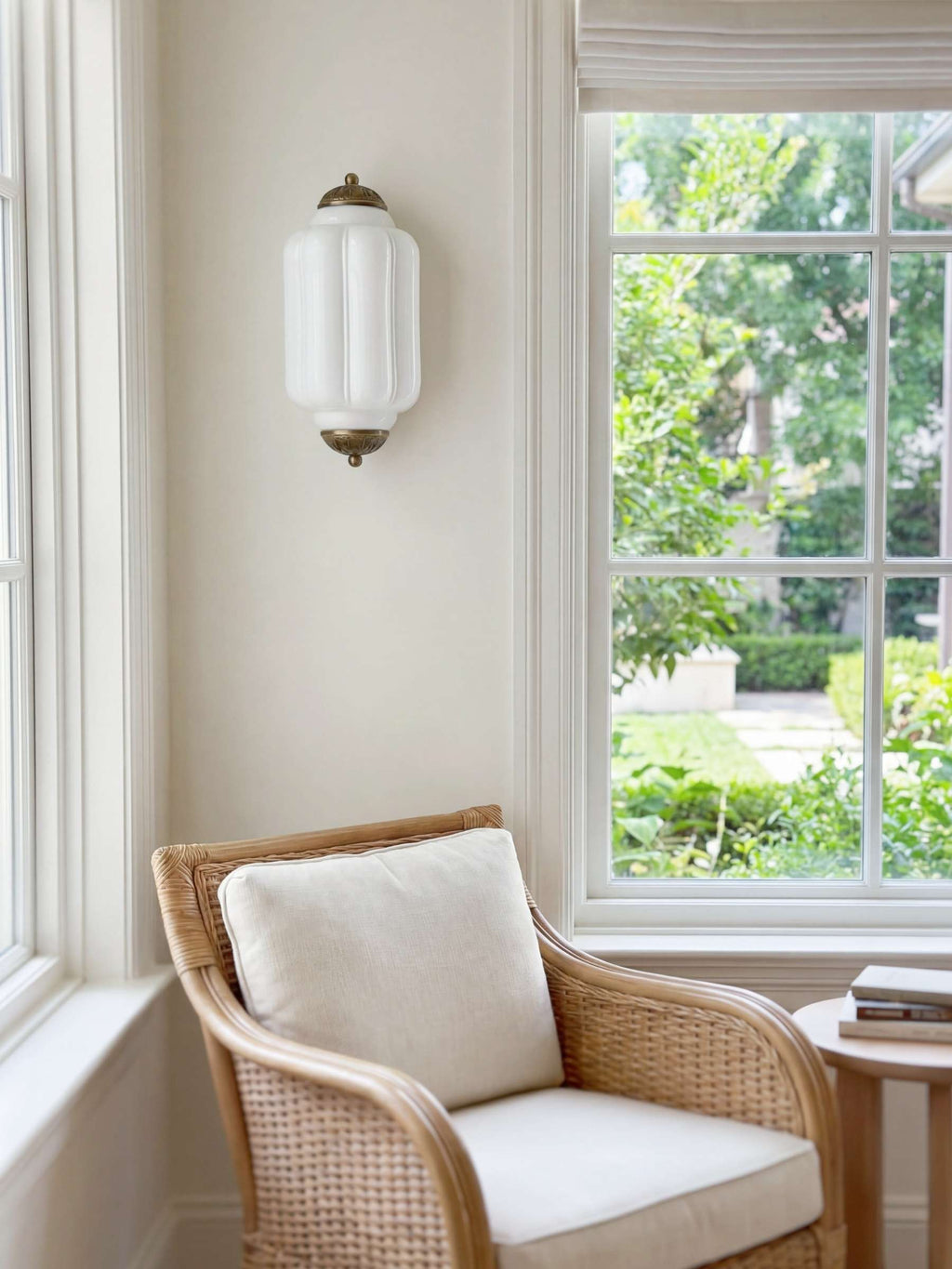 Ribbed Glass Capsule Wall Light | Ormexis