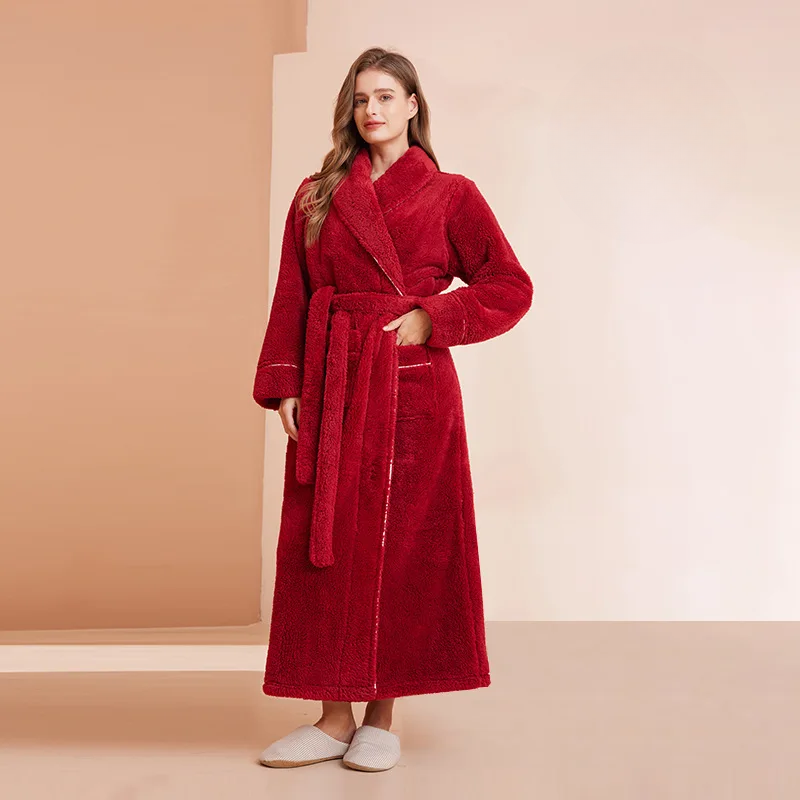 Men's Flannel Bathrobe With Adjustable Belt For Cold Winter Days