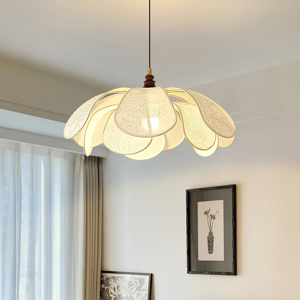 Lampa suspendată florală Liora Bloom cu design modern, compatibilă cu LED E26/E27