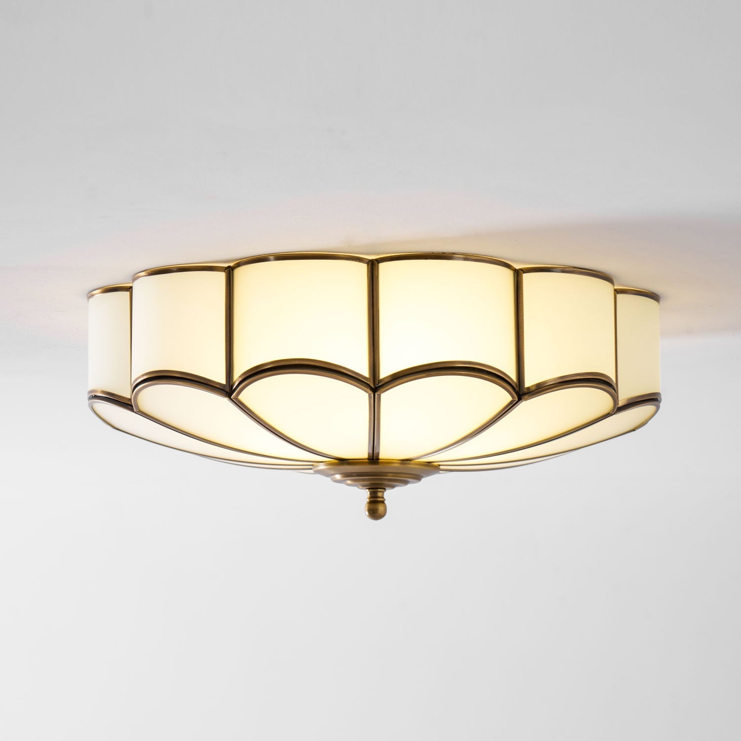 Manor Deco Ceiling Light | Ormexis