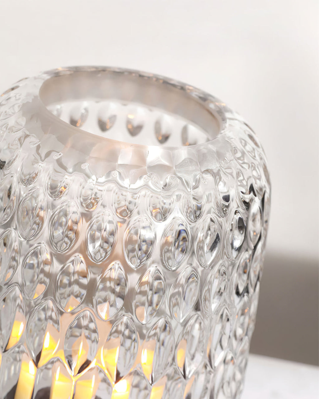 Lampe en verre à texture diamantée | Ormexis
