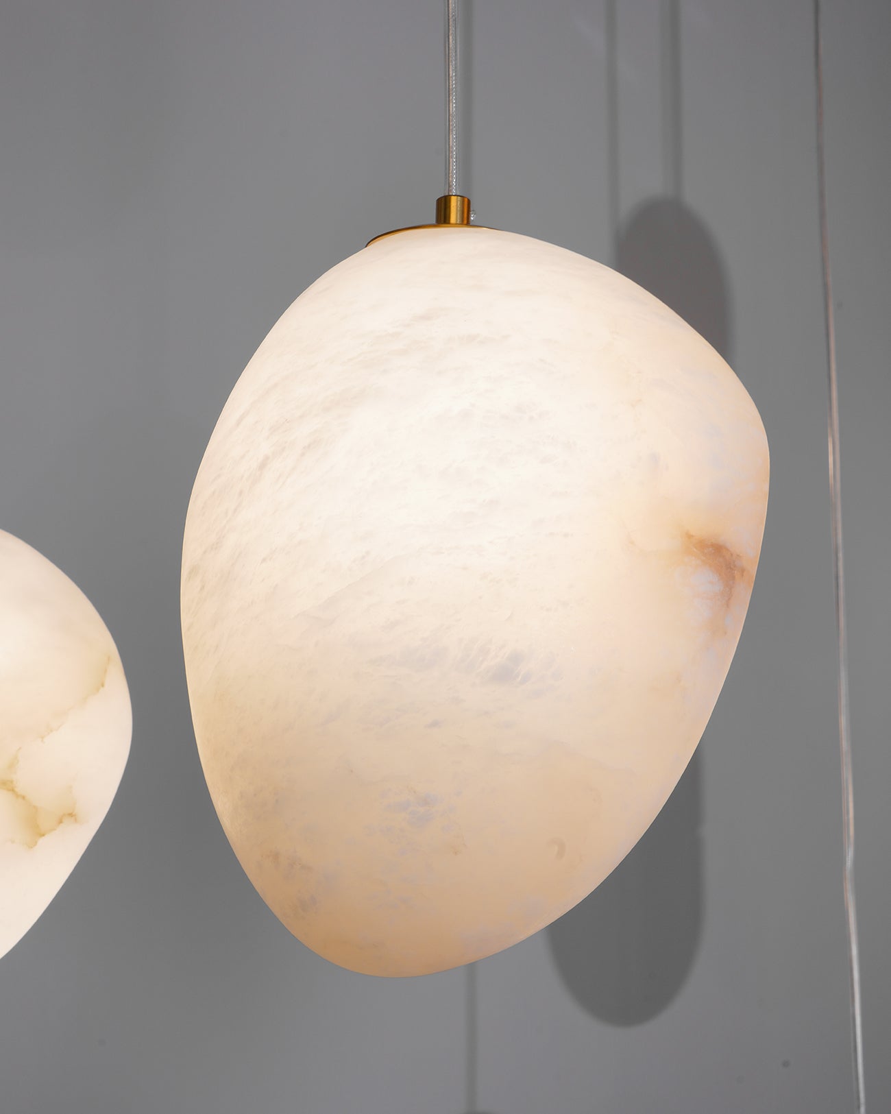 Ethereal Stone Pendant Light | Ormexis
