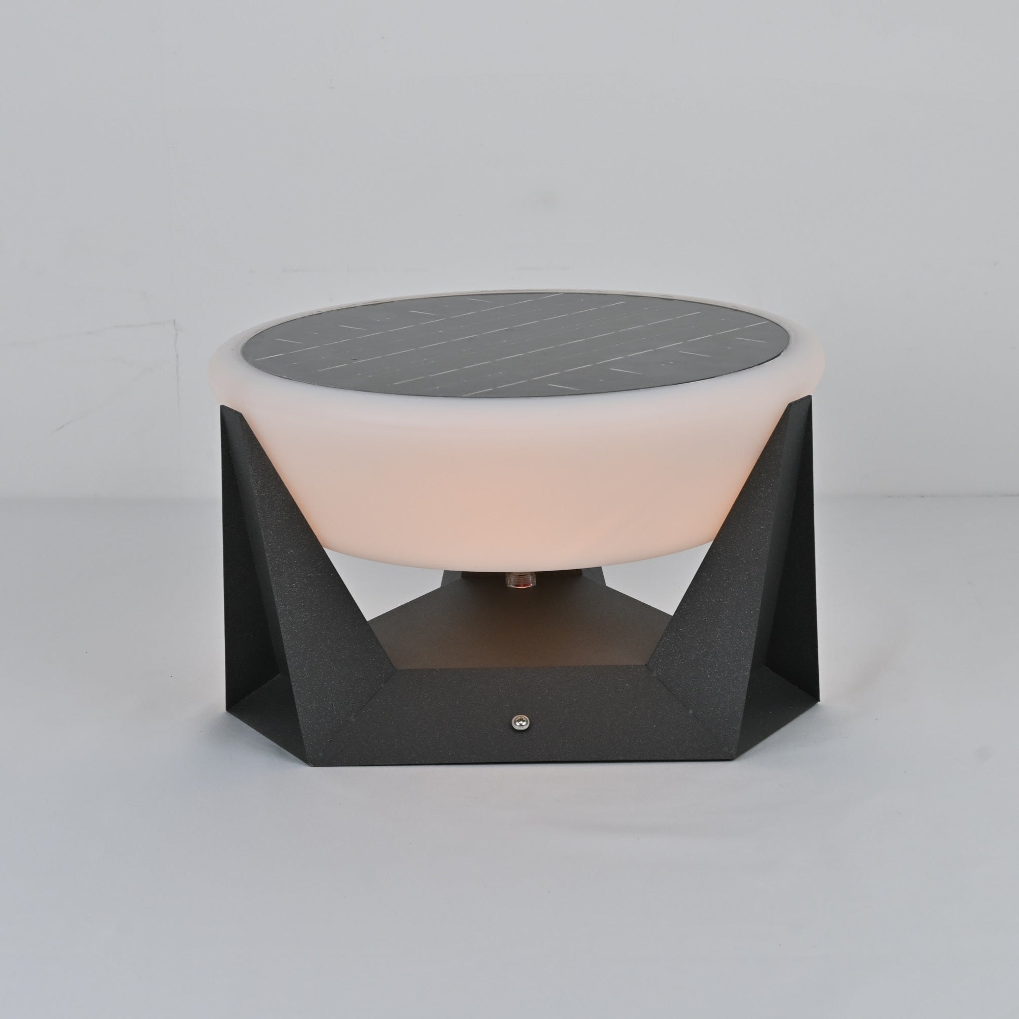Gulvlampe i skålform | Ormexis
