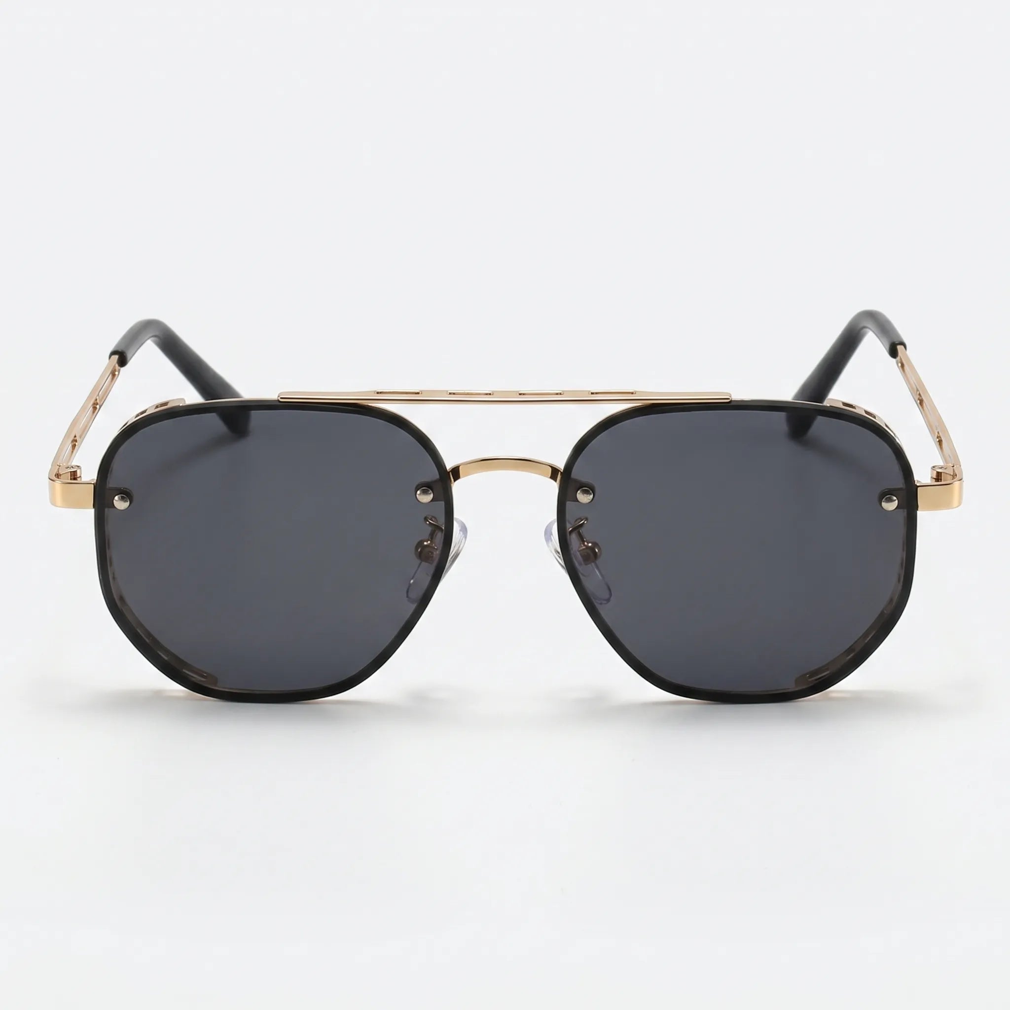 Geometric Aviator Sunglasses -  Driving In Sunlight - Ormexis