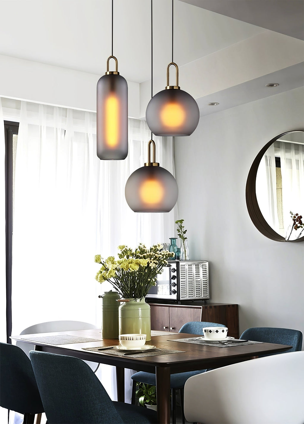 Modern Pendulum Glass Pendant Light | Ormexis