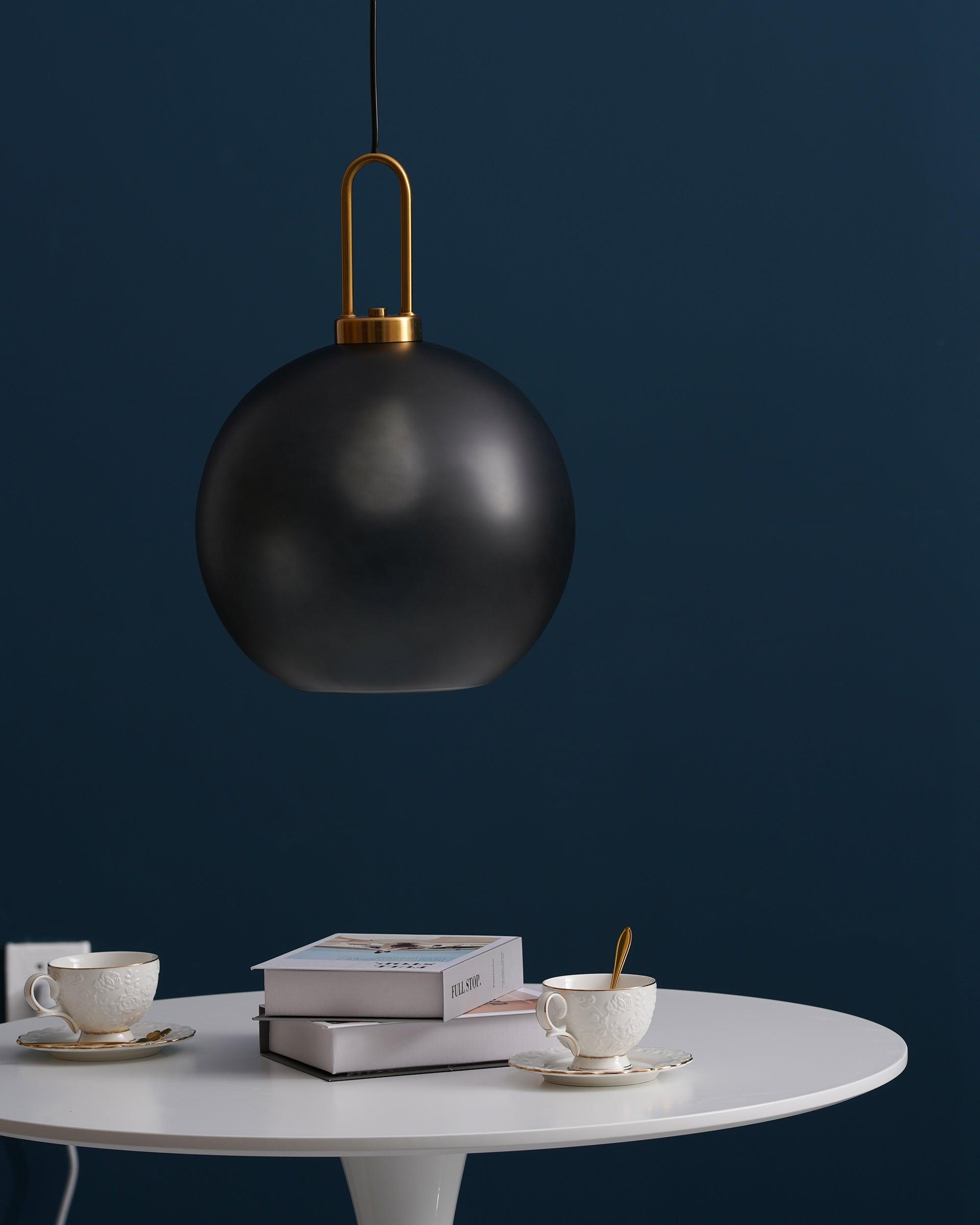 Modern Pendulum Glass Pendant Light | Ormexis