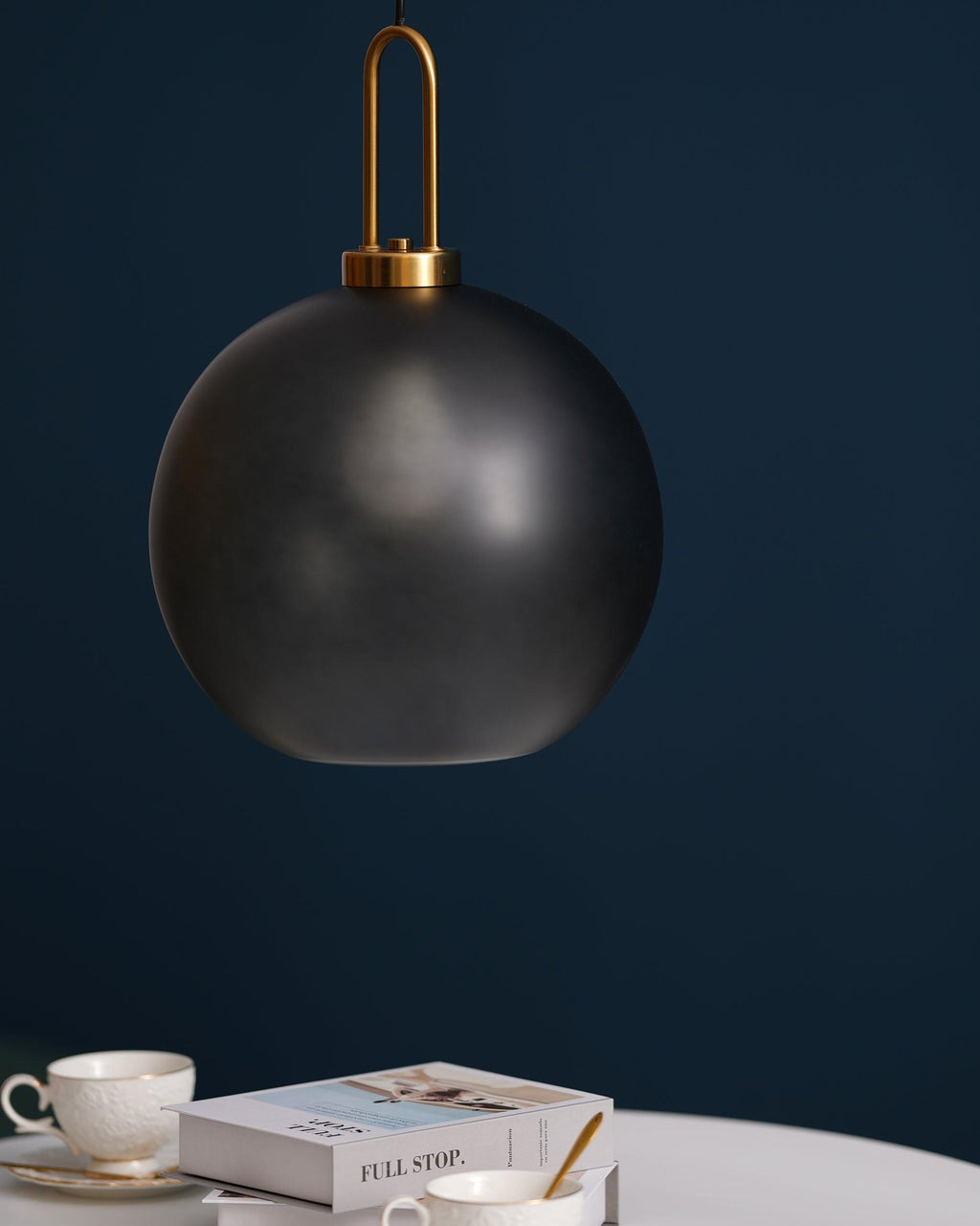 Modern Pendulum Glass Pendant Light | Ormexis