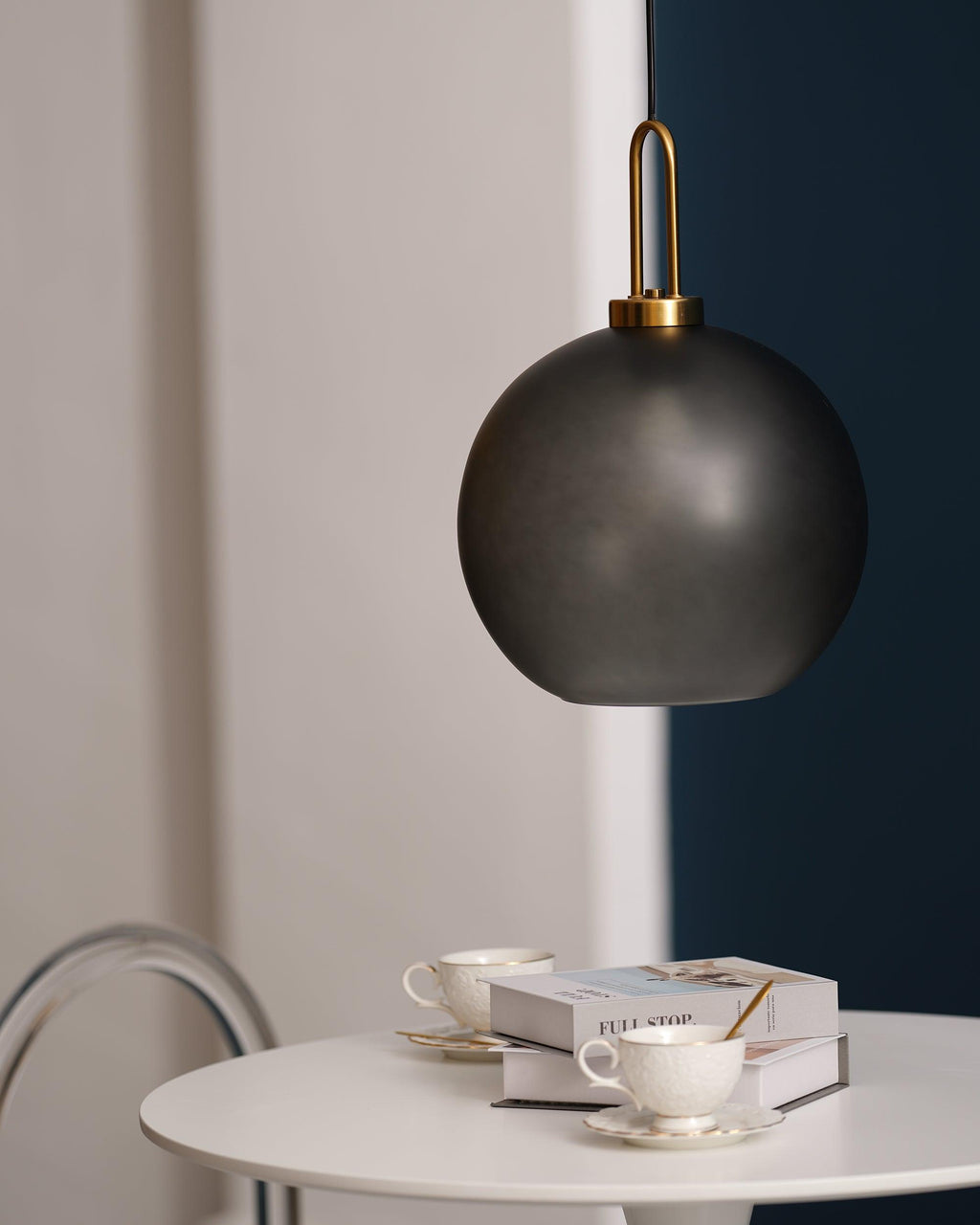 Modern Pendulum Glass Pendant Light | Ormexis
