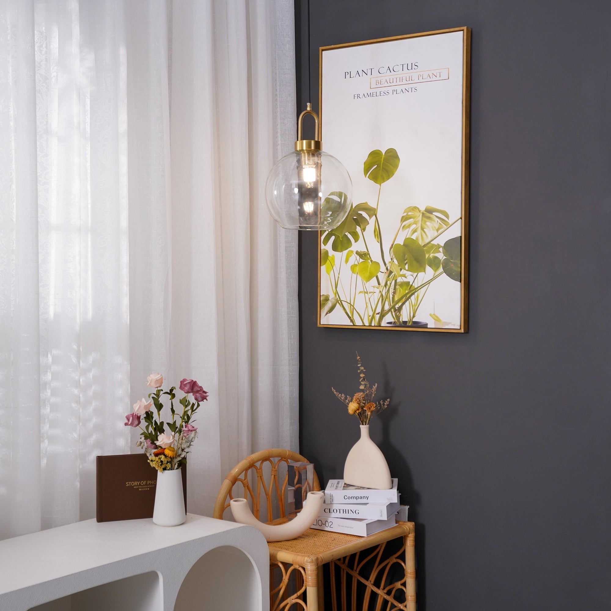 Modern Pendulum Glass Pendant Light | Ormexis