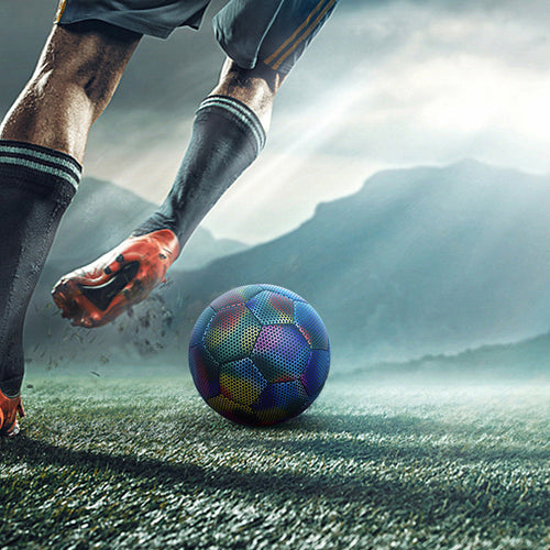 GlowSphere reflecterende voetbal met holografische uitstraling voor foto’s van Ormexis