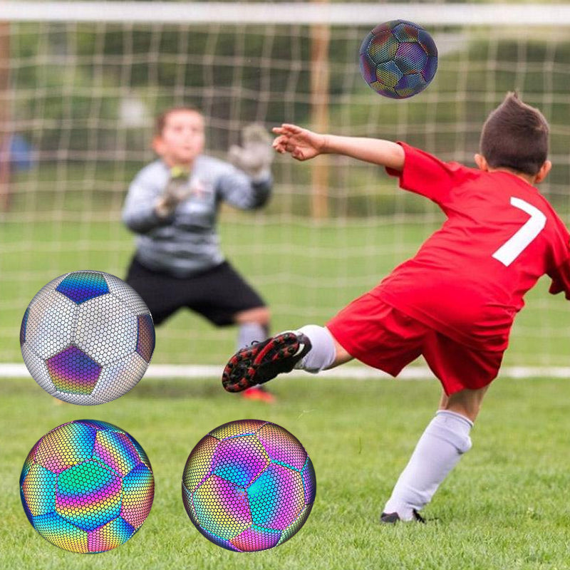 Bola de Futebol GlowSphere Reflectora com Aparência Holográfica para Fotos