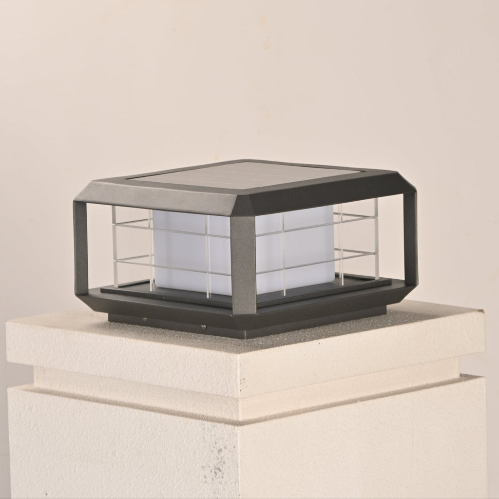 Gridline Solar Cap Light | Ormexis