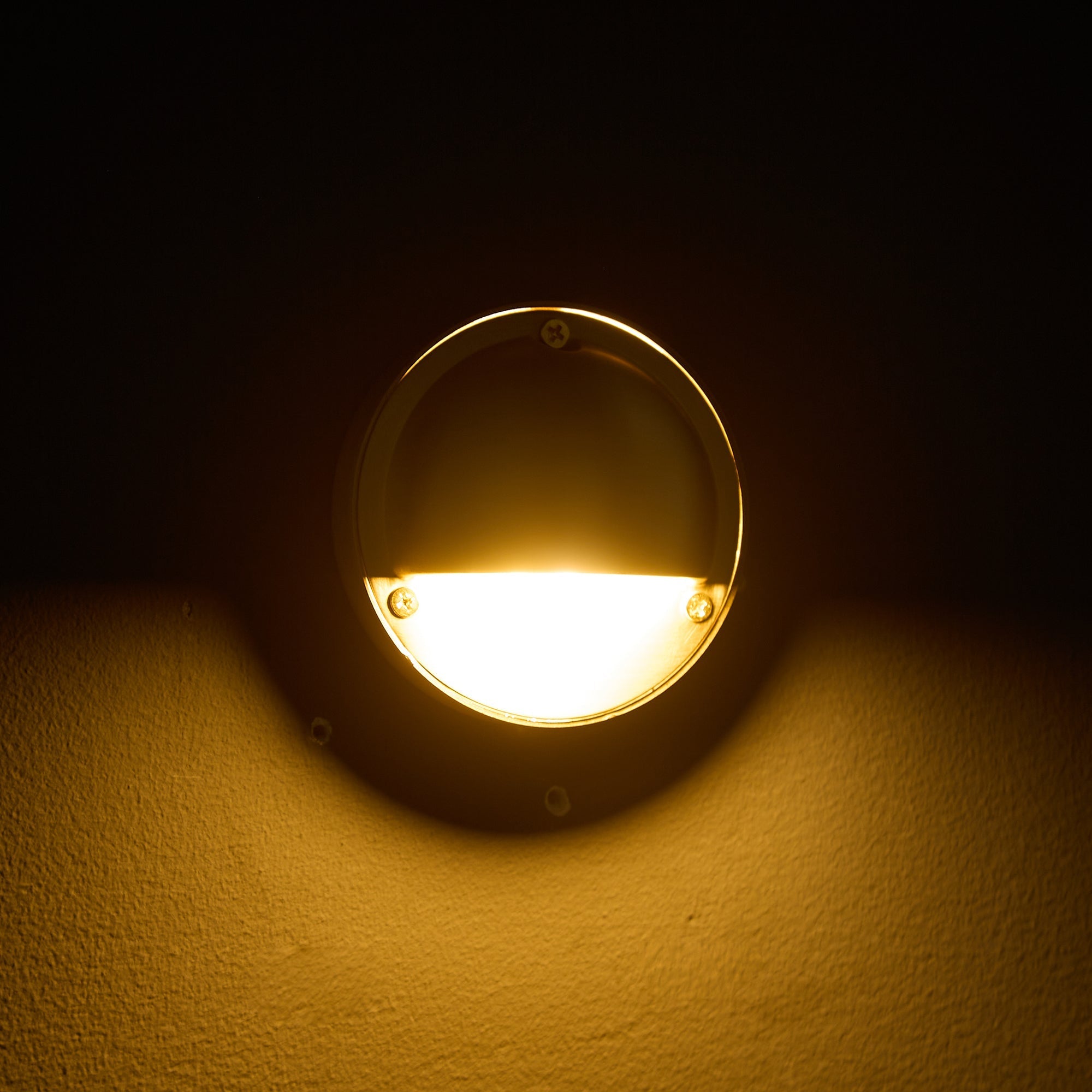 Regency Shield Wall Light | Ormexis