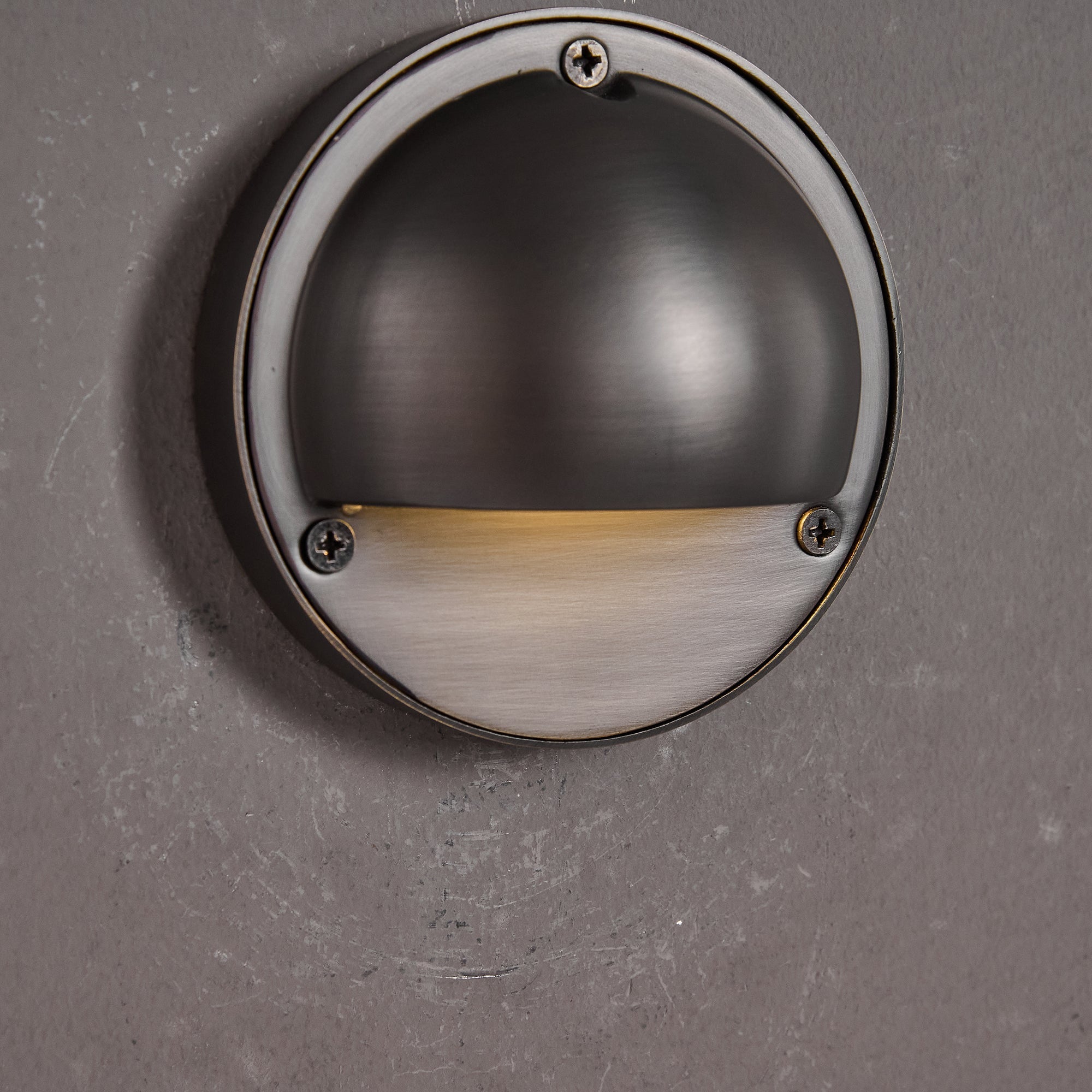 Regency Shield Wall Light | Ormexis