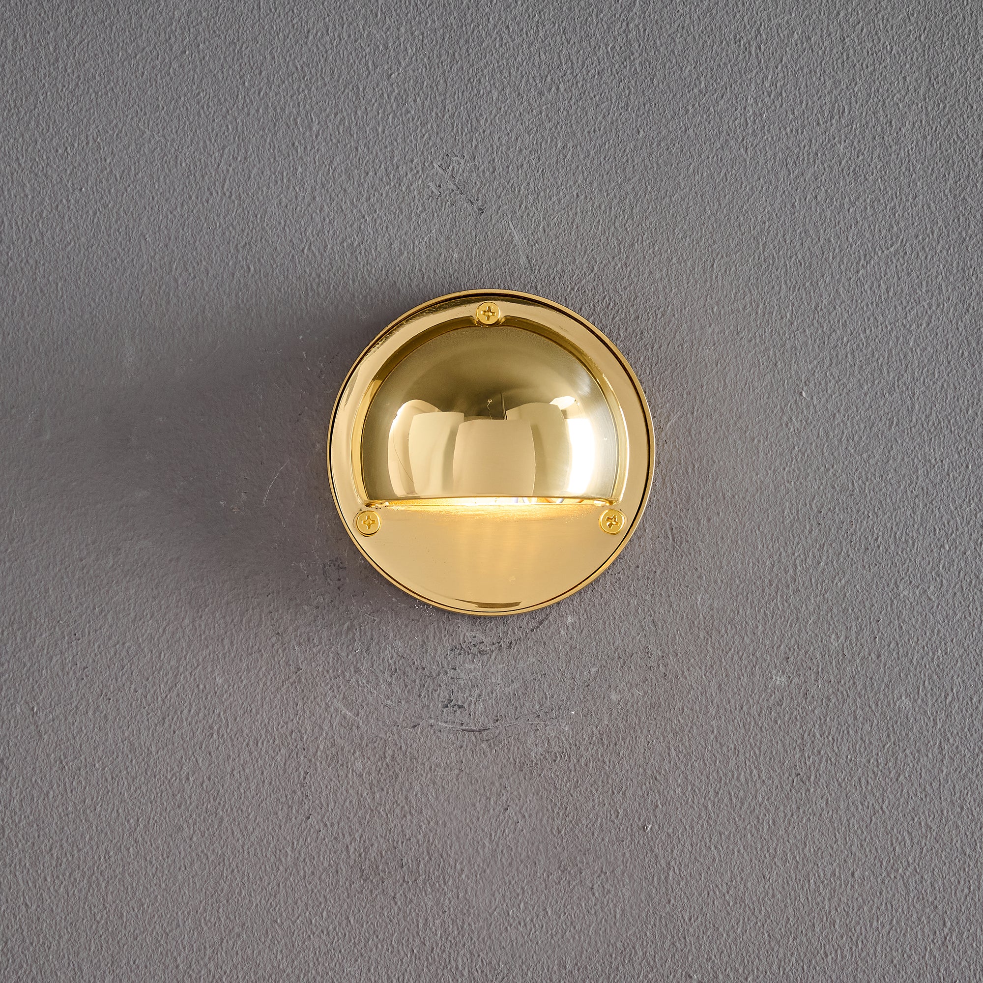 Regency Shield Wall Light | Ormexis