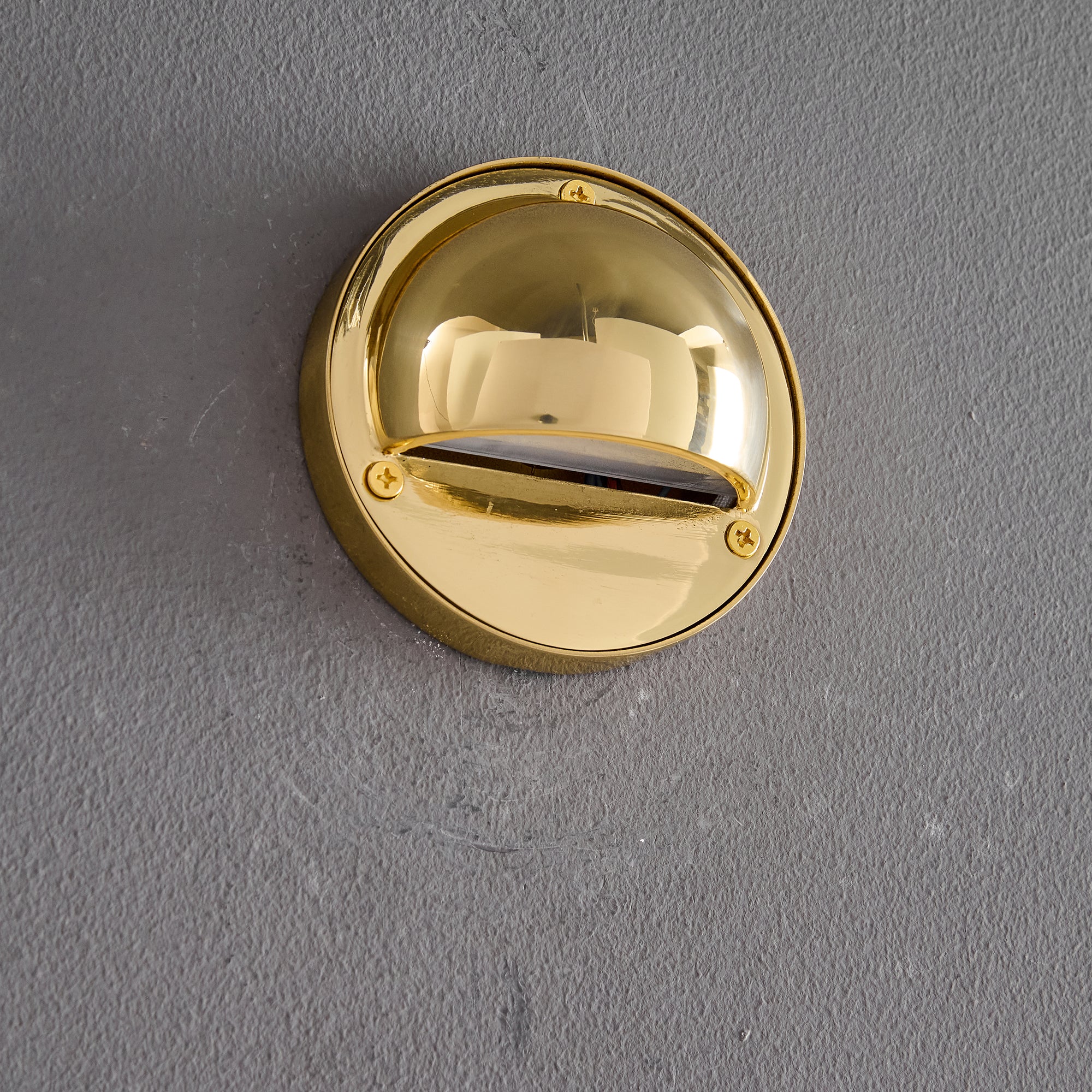 Regency Shield Wall Light | Ormexis