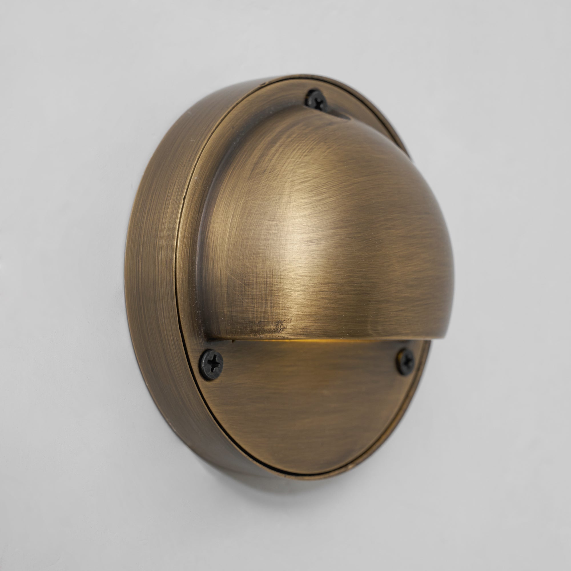 Regency Shield Wall Light | Ormexis