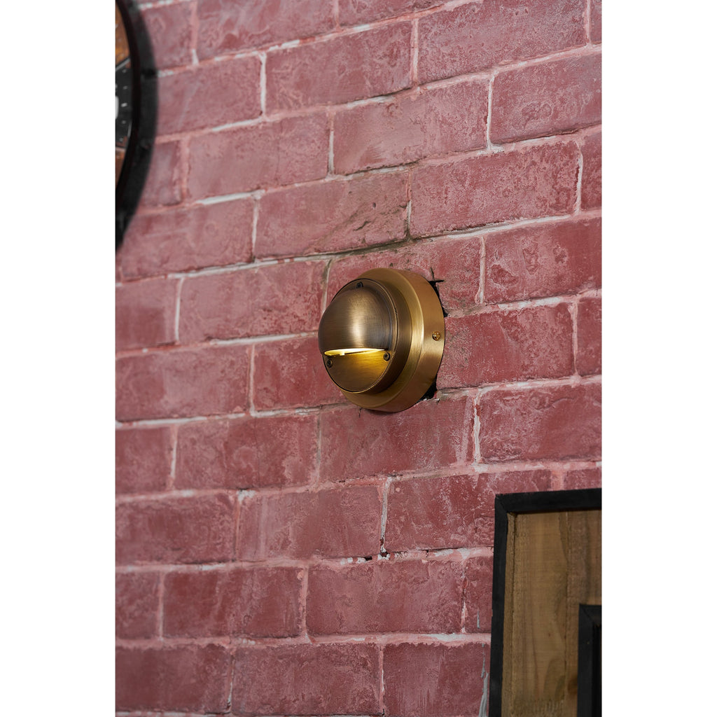 Regency Shield Wall Light | Ormexis