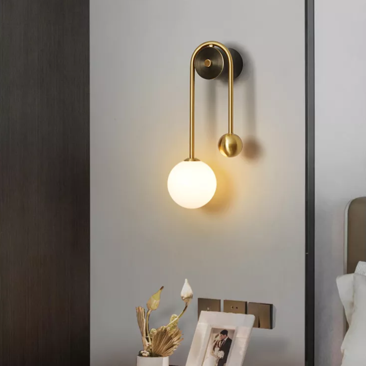 Sculptural Eclipse Wall Light | Ormexis