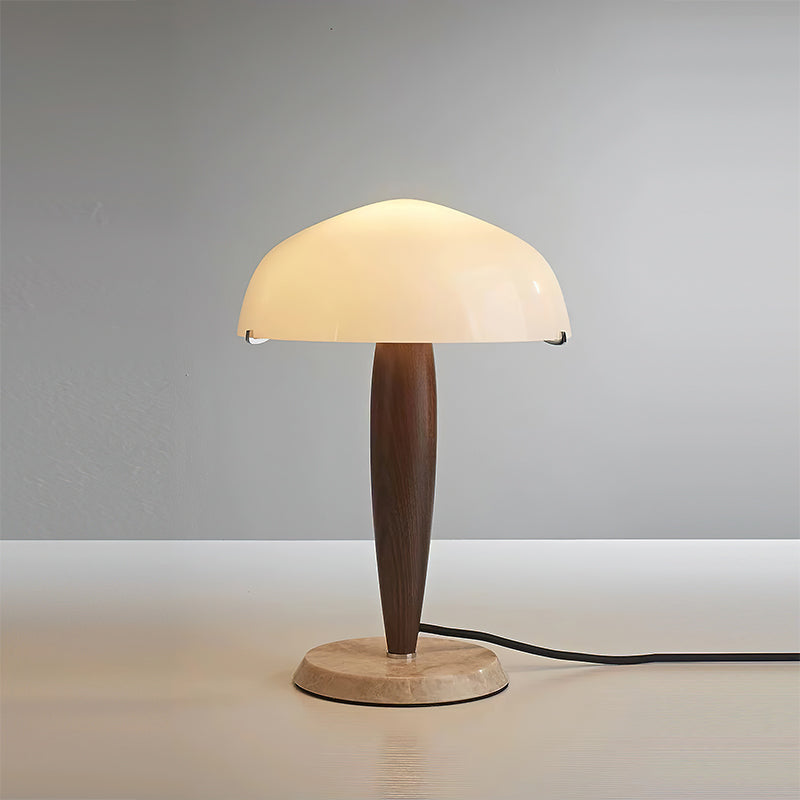 Mid-century-veistoksellinen pöytävalaisin | Ormexis