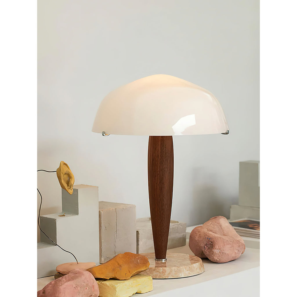 Mid-century-veistoksellinen pöytävalaisin | Ormexis