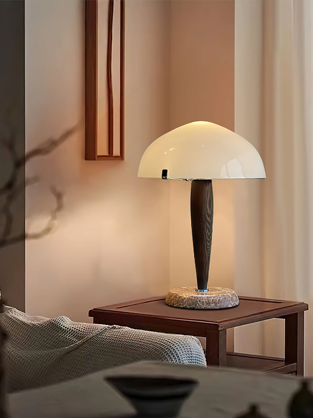 Mid-century-veistoksellinen pöytävalaisin | Ormexis