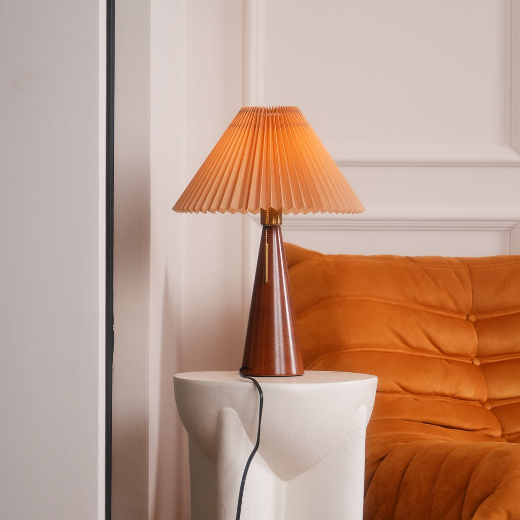 Couture Pleated Table Lamp | Ormexis