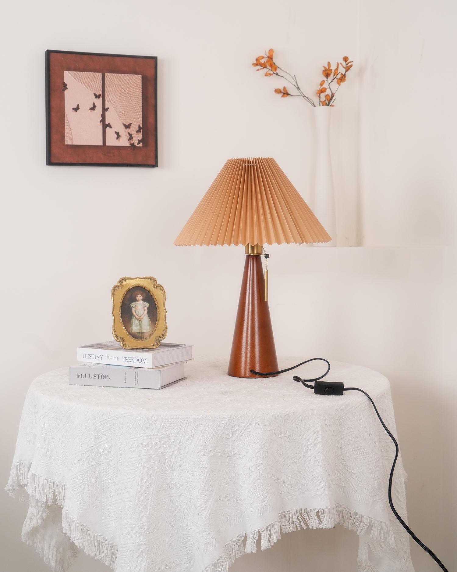 Couture Pleated Table Lamp | Ormexis