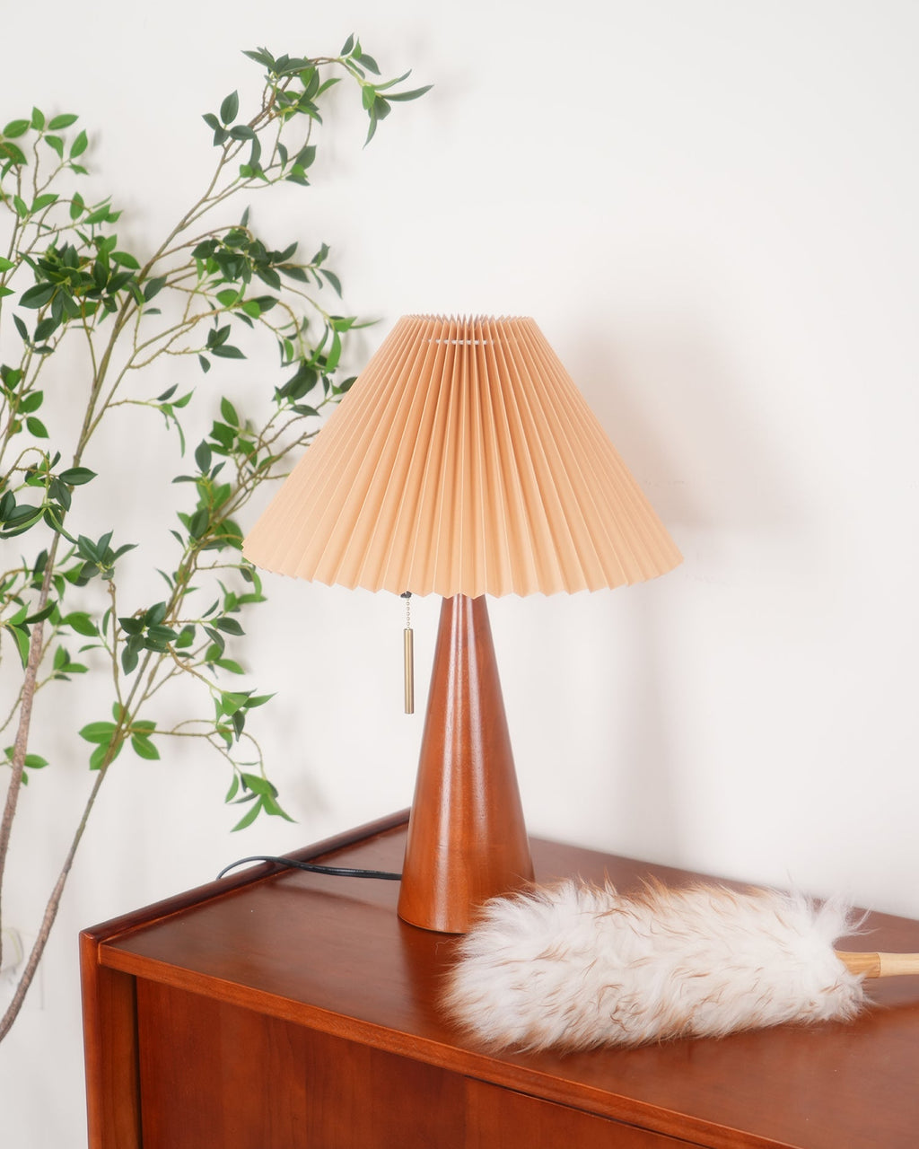 Couture Pleated Table Lamp | Ormexis