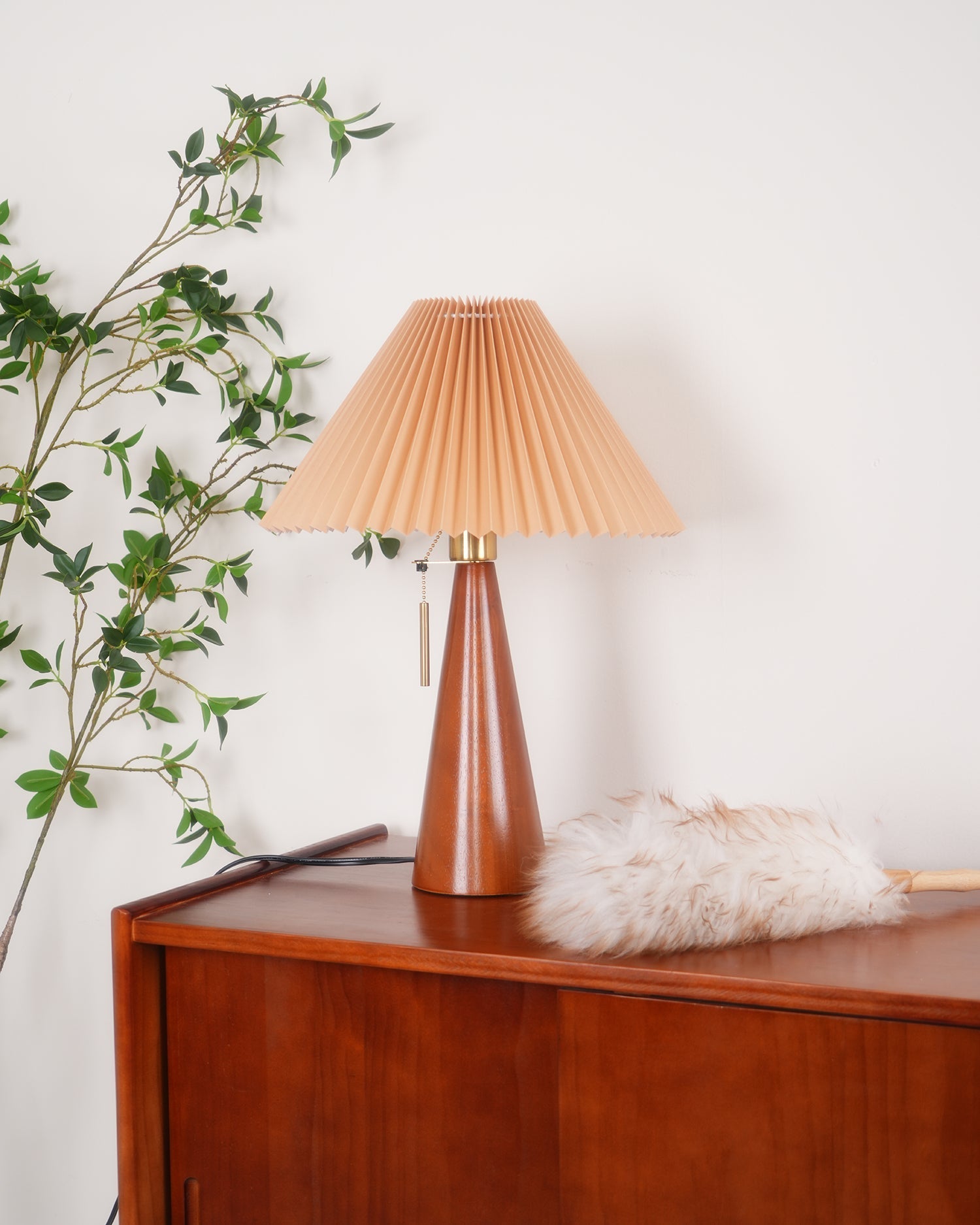 Couture Pleated Table Lamp | Ormexis