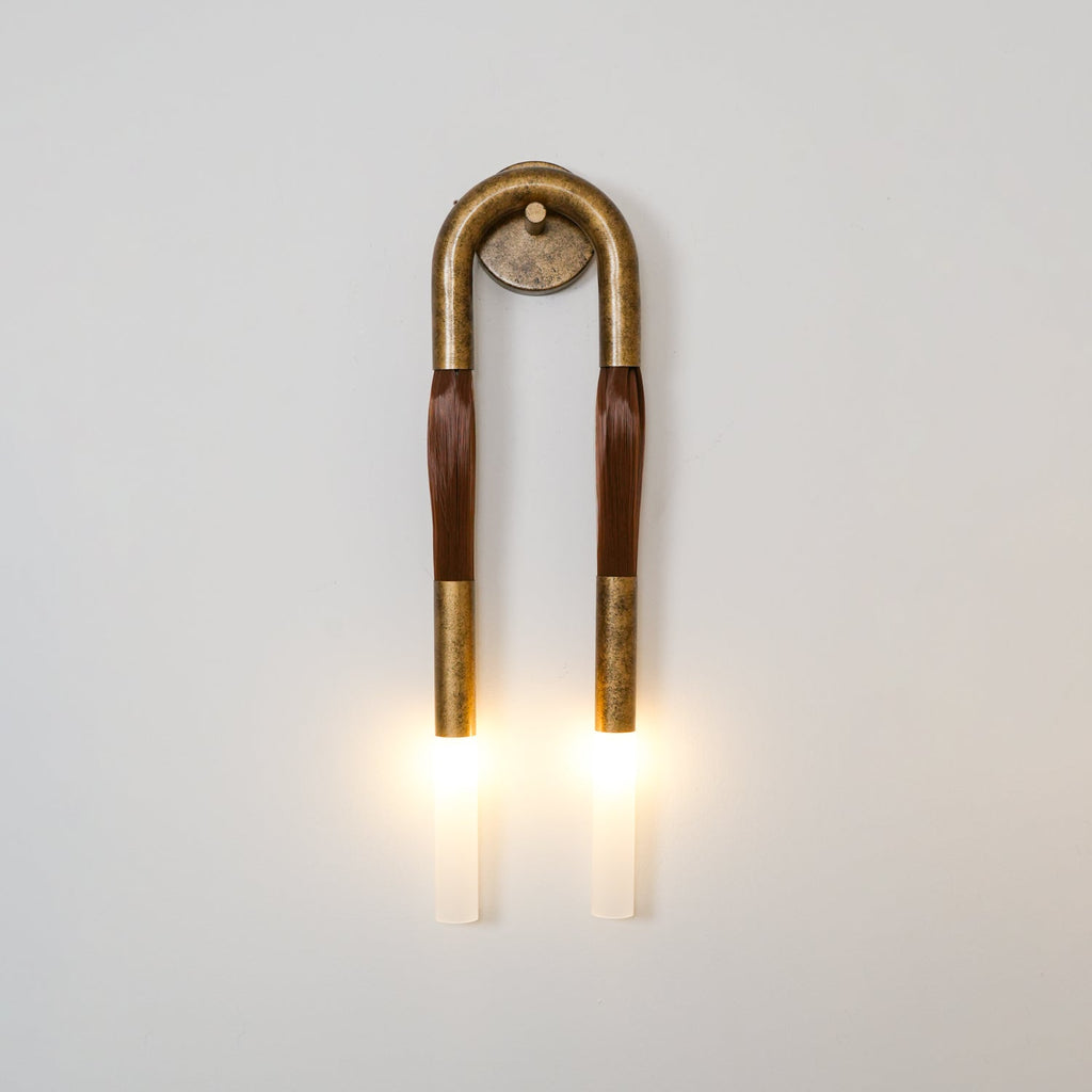 Comtesse vegglampe i akryl med frynser | Ormexis