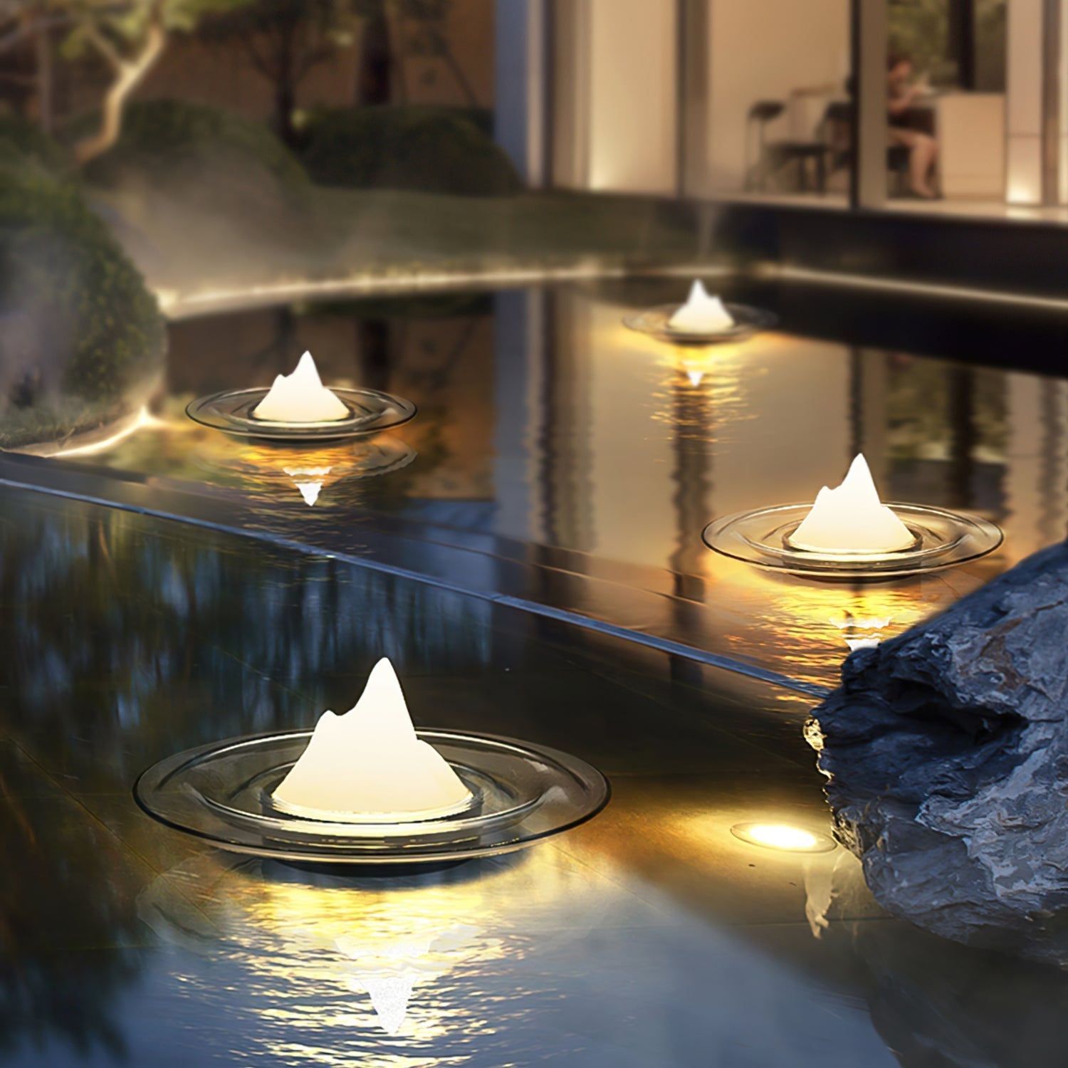 Glacial Crest Ambient Lamp | Ormexis