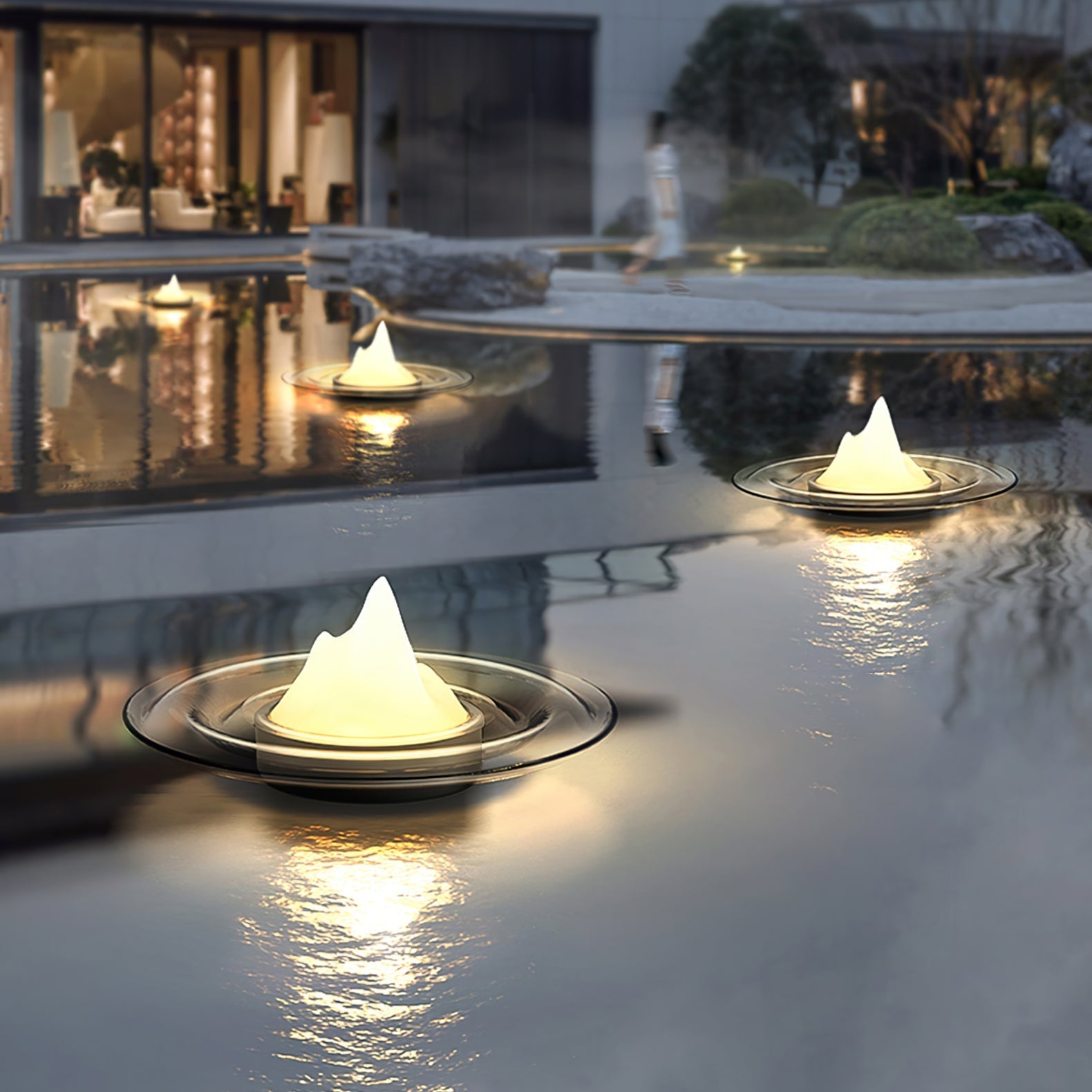 Glacial Crest Ambient Lamp | Ormexis
