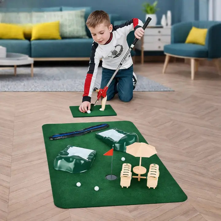 Mini-Golf-Set für Innenräume mit anpassbarem Kurslayout