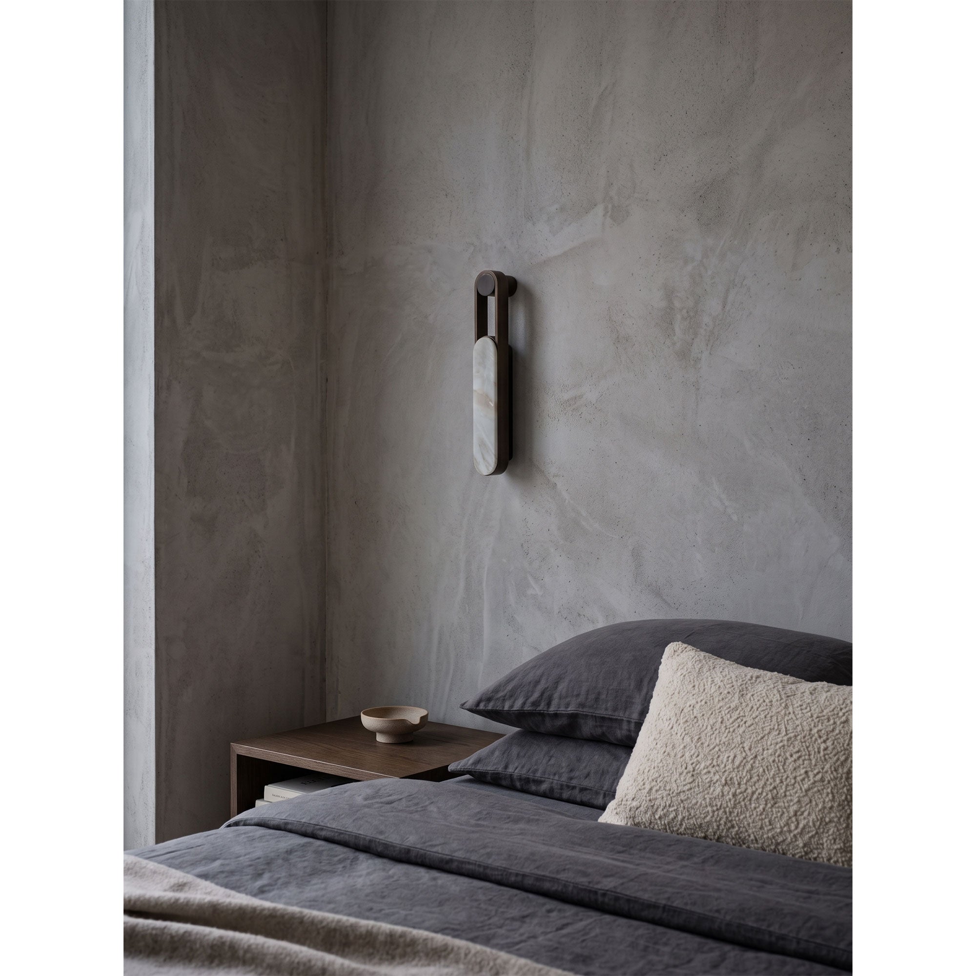Lineaire kolomvormige albasten wandlamp voor de wastafel | Ormexis