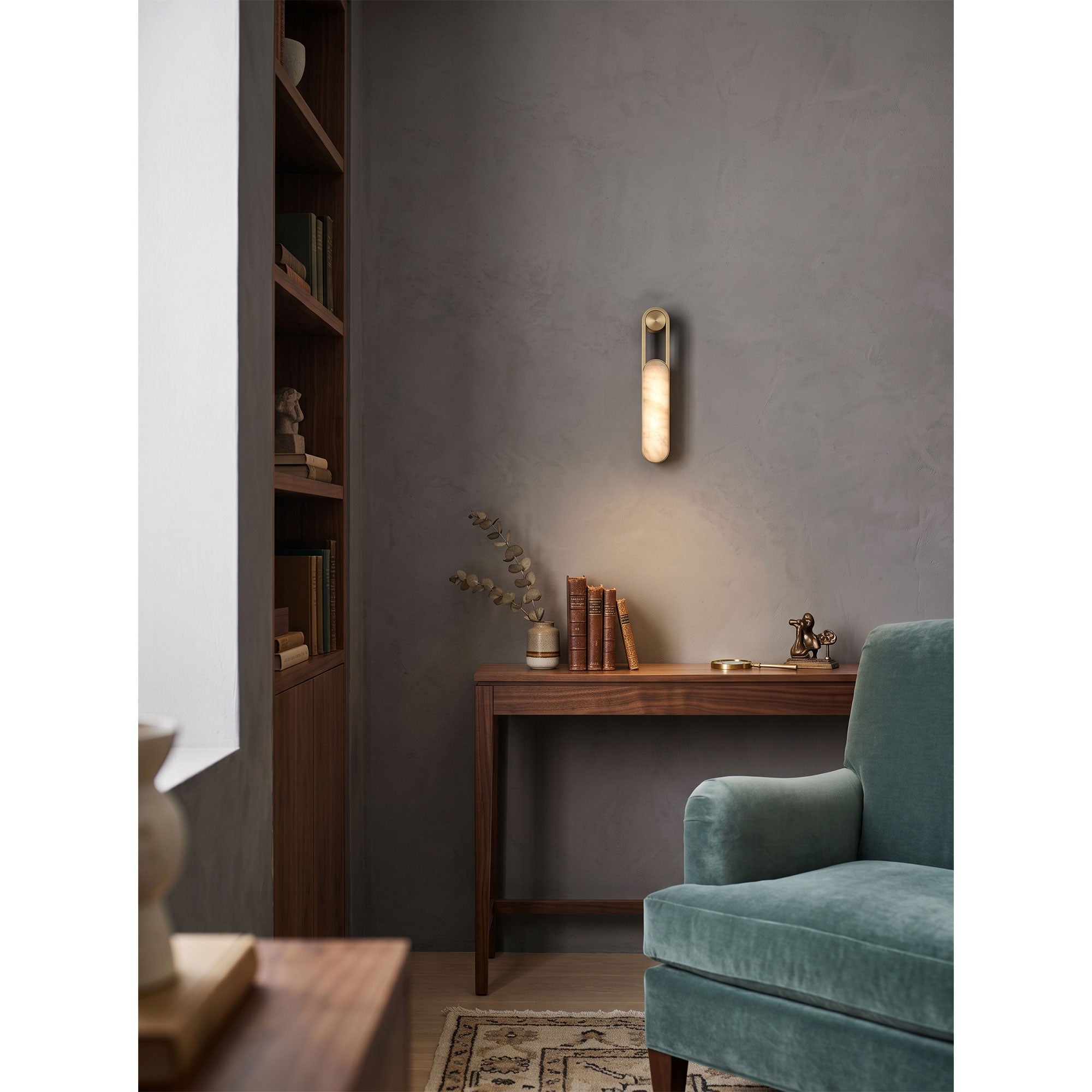 Lineaire kolomvormige albasten wandlamp voor de wastafel | Ormexis