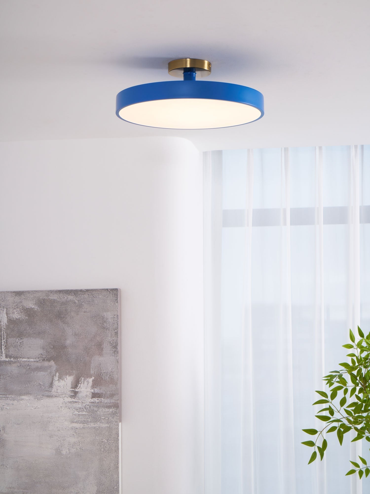 Vantira Disc Glow Ceiling Light | Ormexis