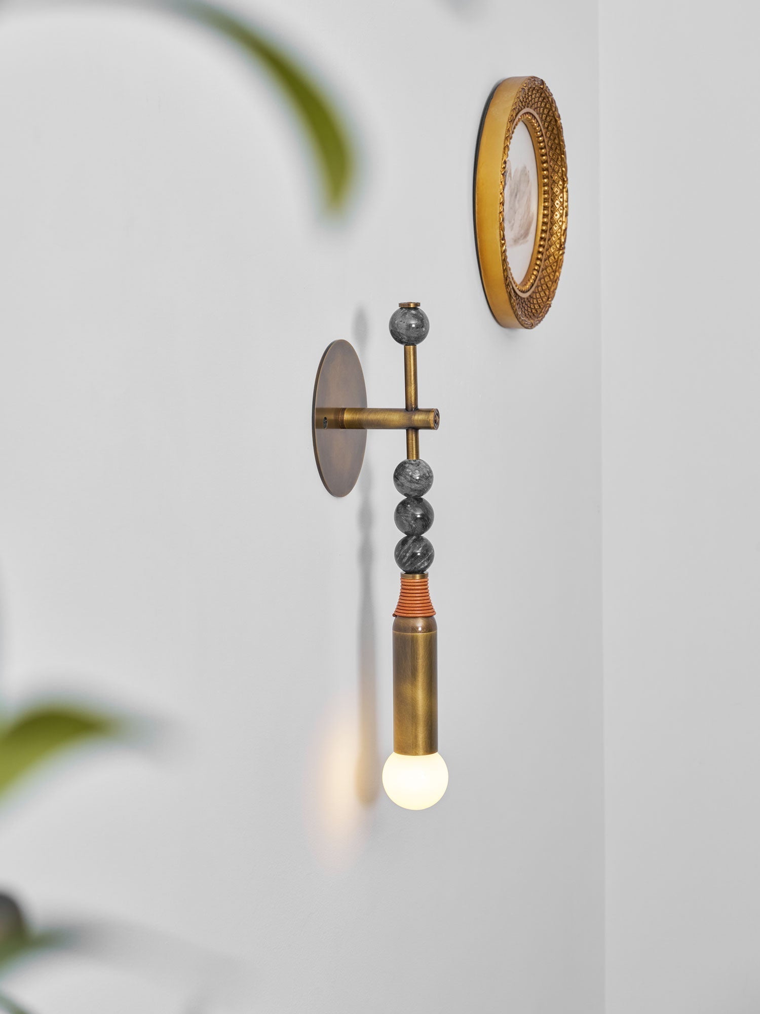 Virelle Beaded Wall Sconce | Ormexis