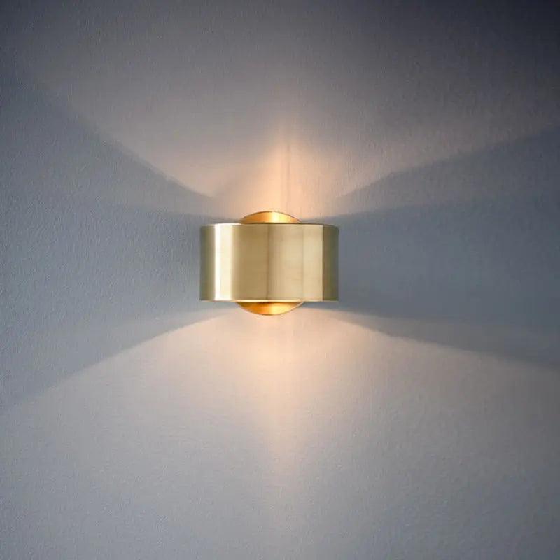 Radiant Halo Wall Sconce | Ormexis