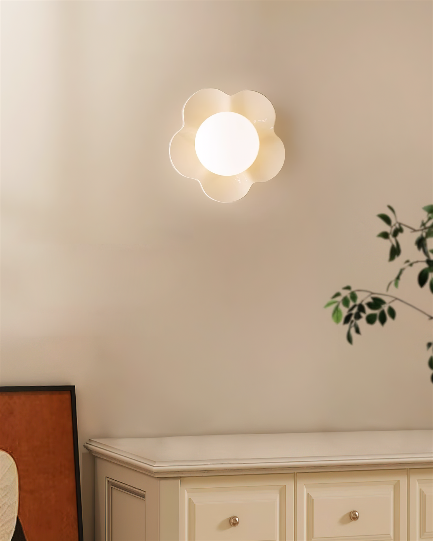 Soft Glow Flower Wall Sconce | Ormexis