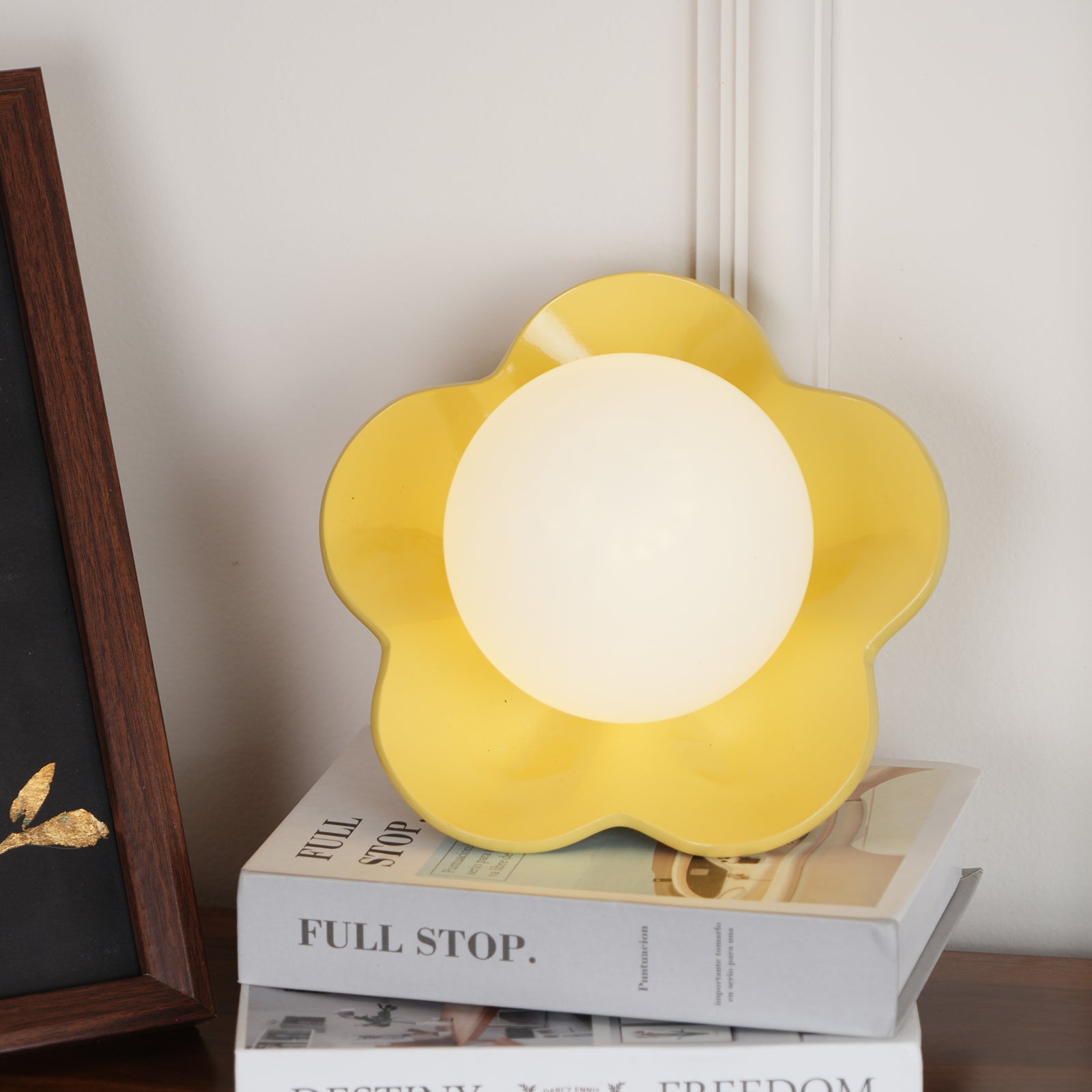 Soft Glow Flower Wall Sconce | Ormexis