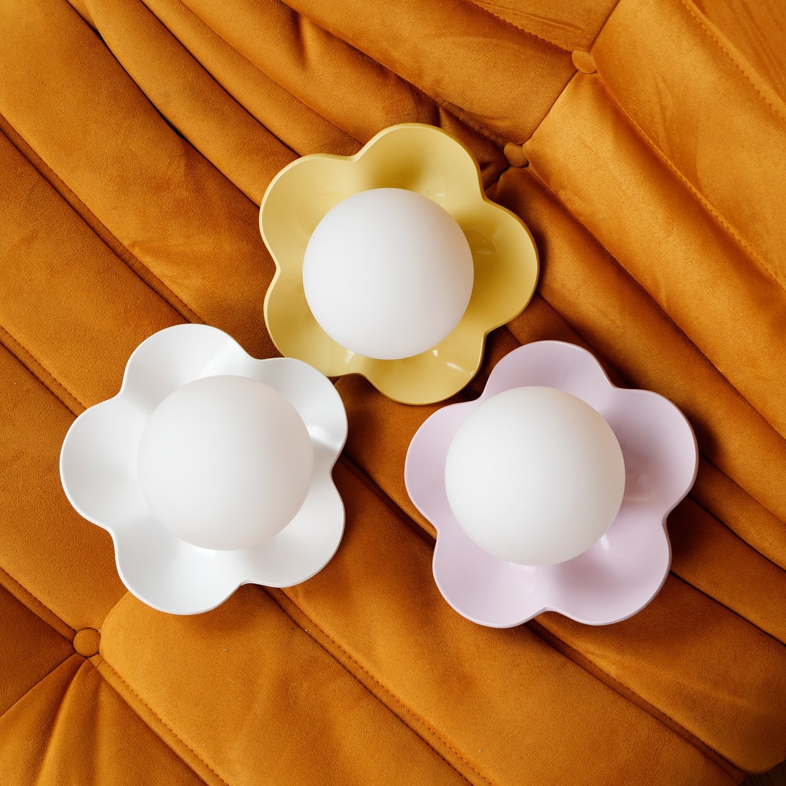 Soft Glow Flower Wall Sconce | Ormexis
