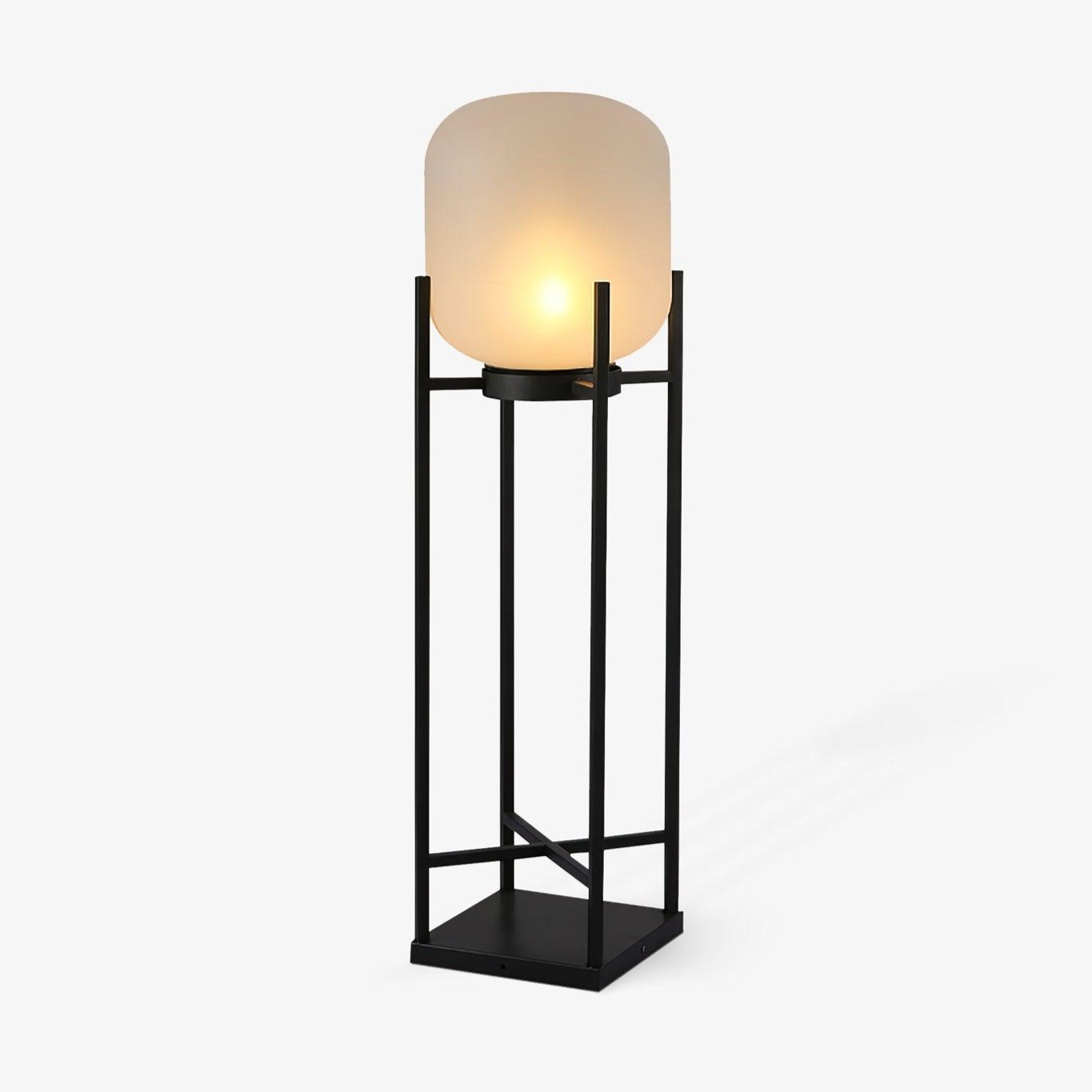 Opal Diffuser Outdoor Floor Lamp | Ormexis