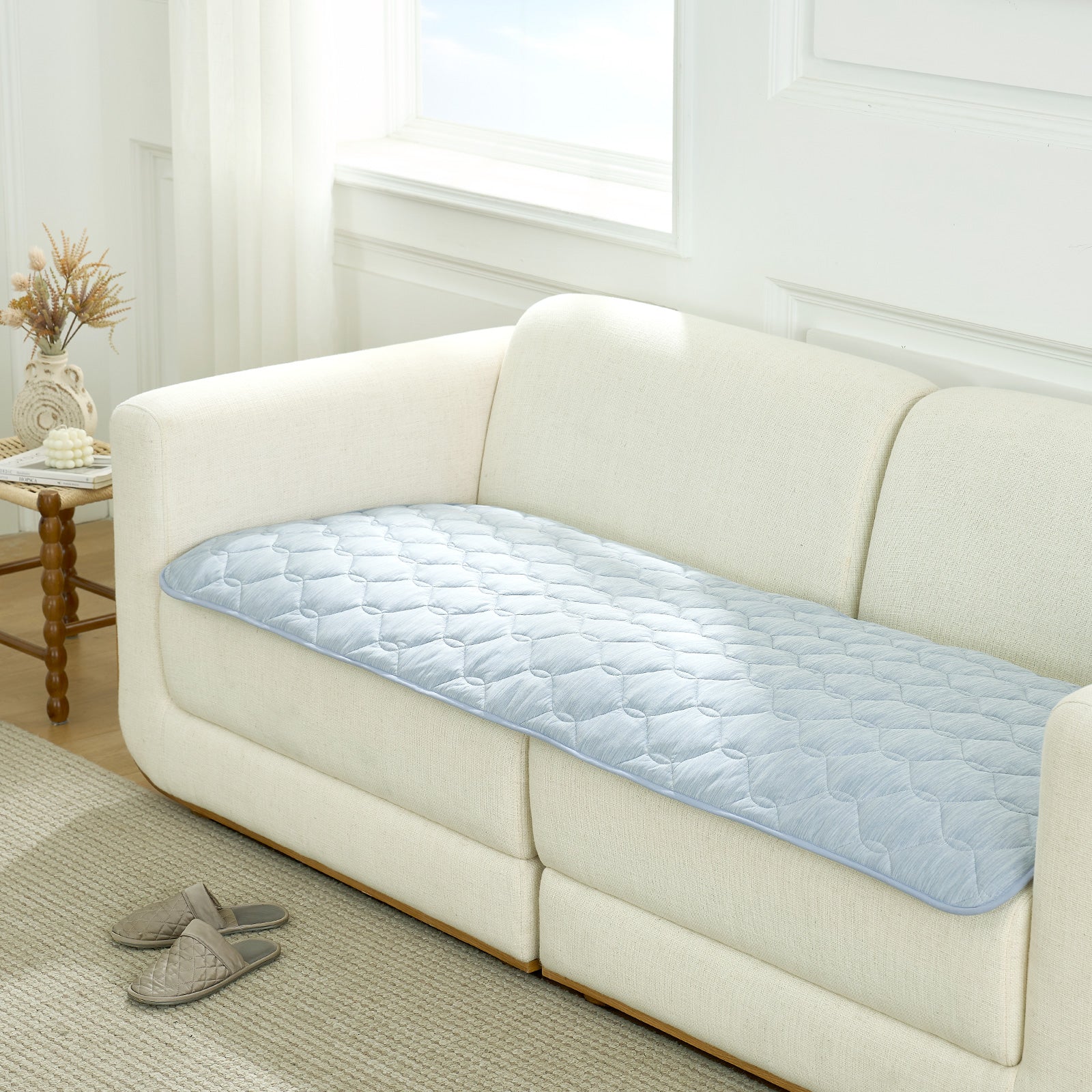 Housse de canapé pour animaux Qmax Cooling, protecteur étanche pour une détente sans stress