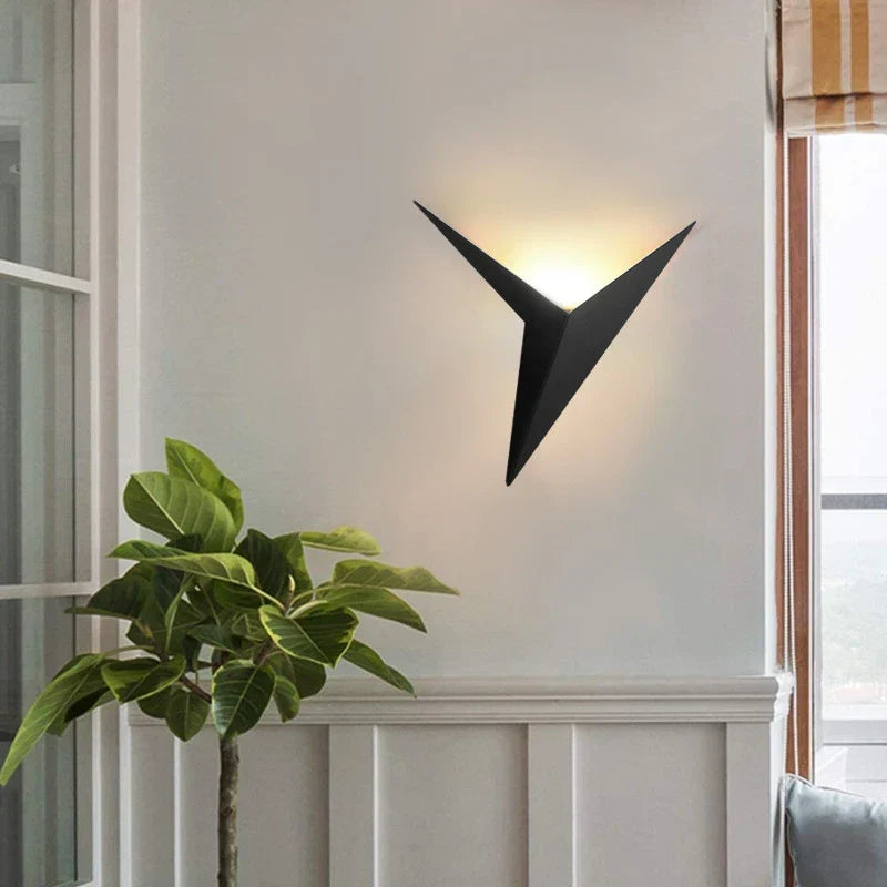 Strata Geometric Sconce | Ormexis