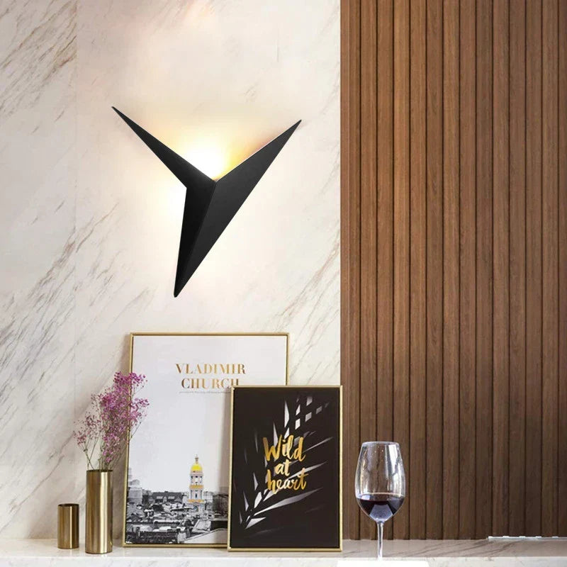 Strata Geometric Sconce | Ormexis