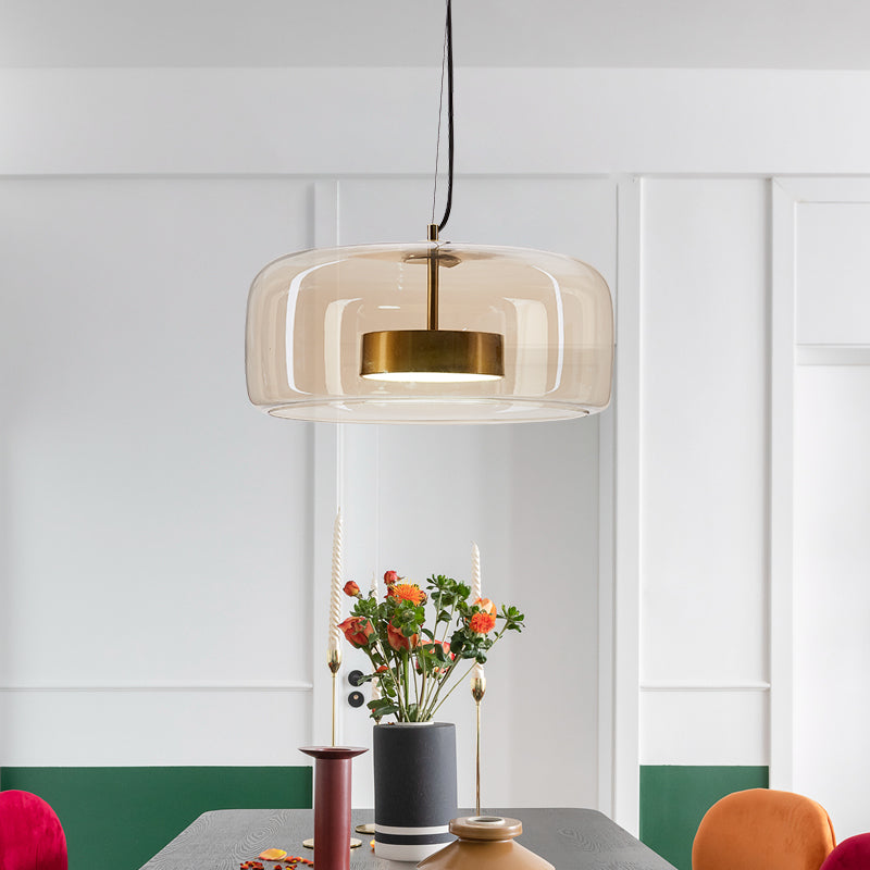 Závěsné skleněné svítidlo Aurelia pro moderní domovy a elegantní interiéry