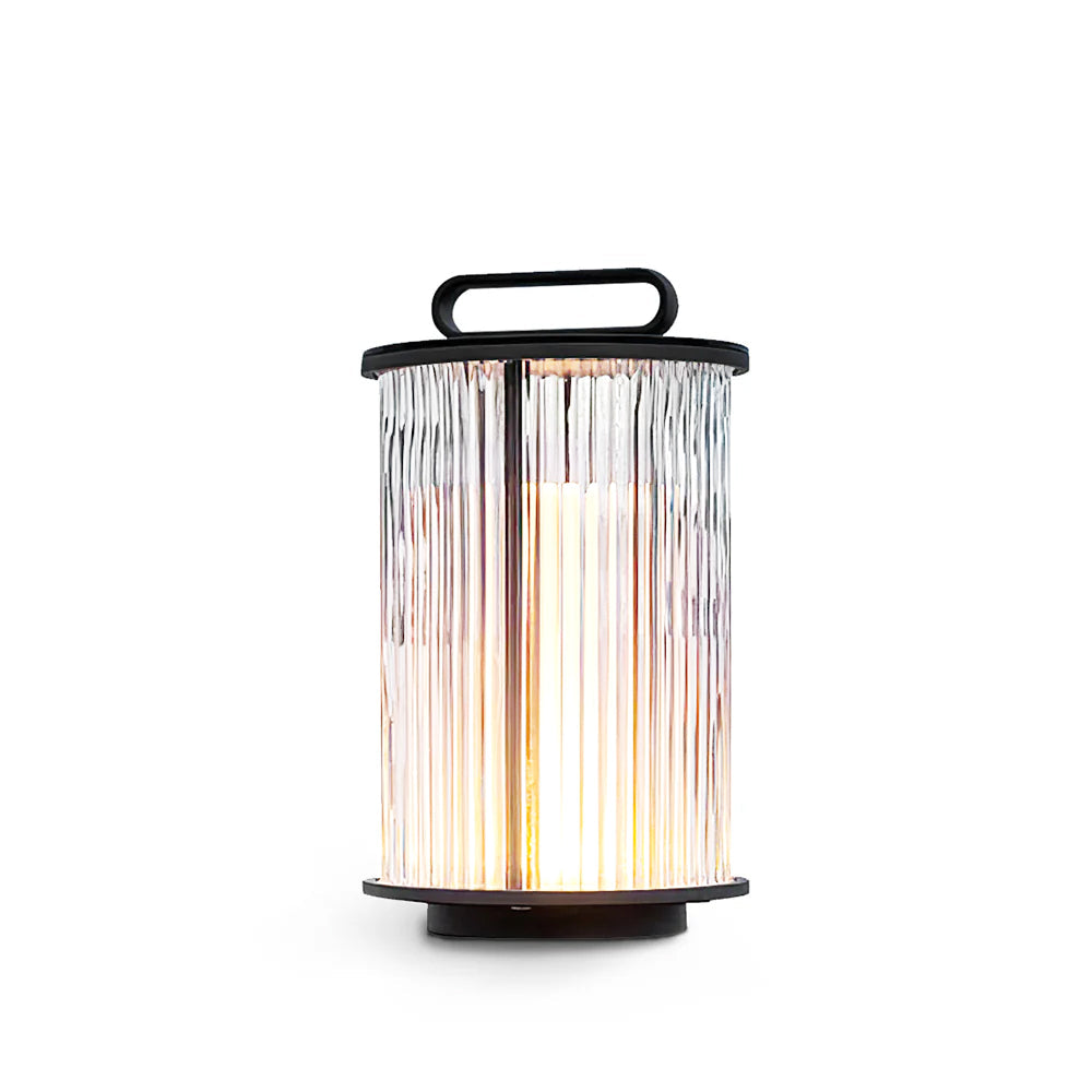 Lumière de lanterne en roseau radieux | Ormexis