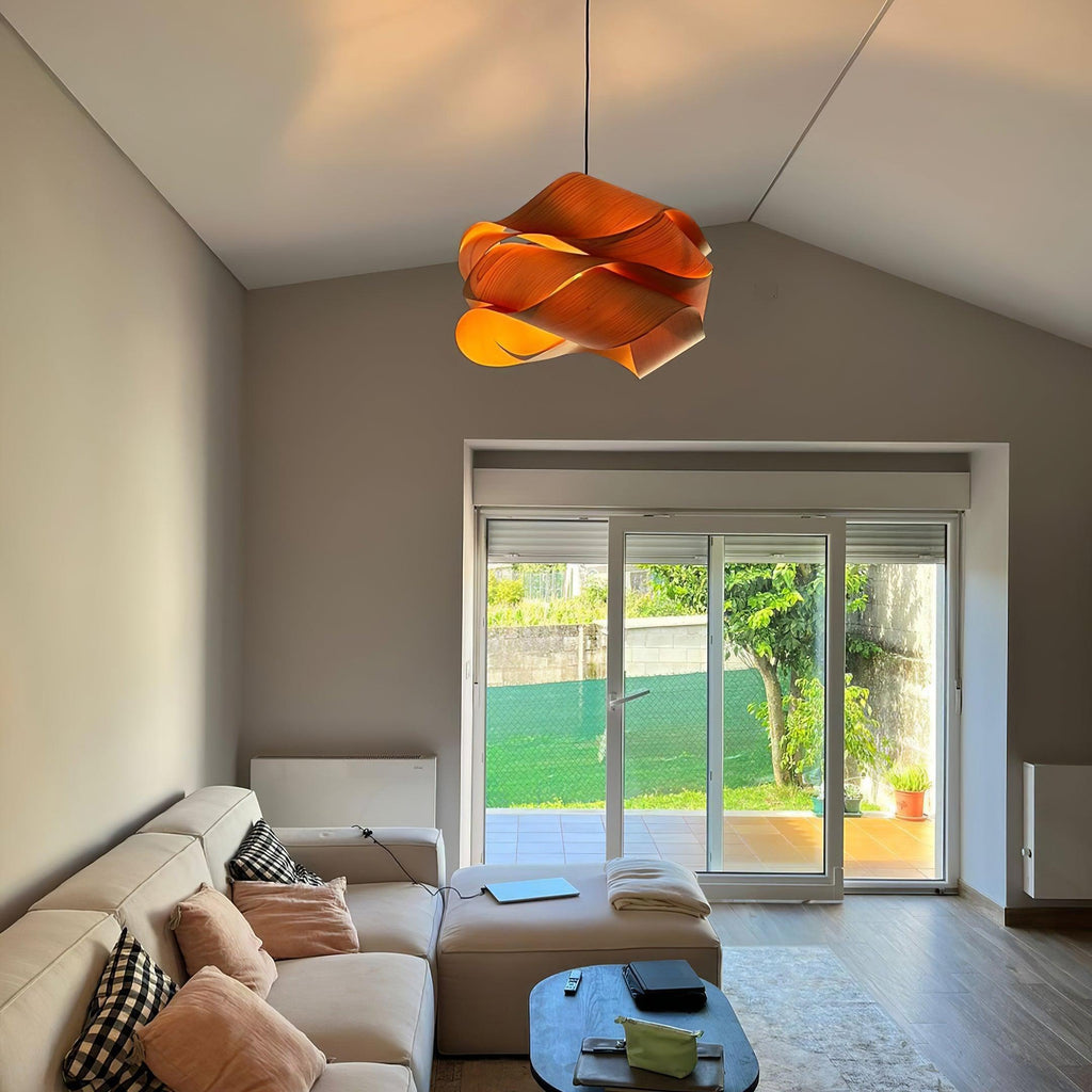 Lámpara Colgante Elara de Madera para Ambiente y Estilo en Comedor